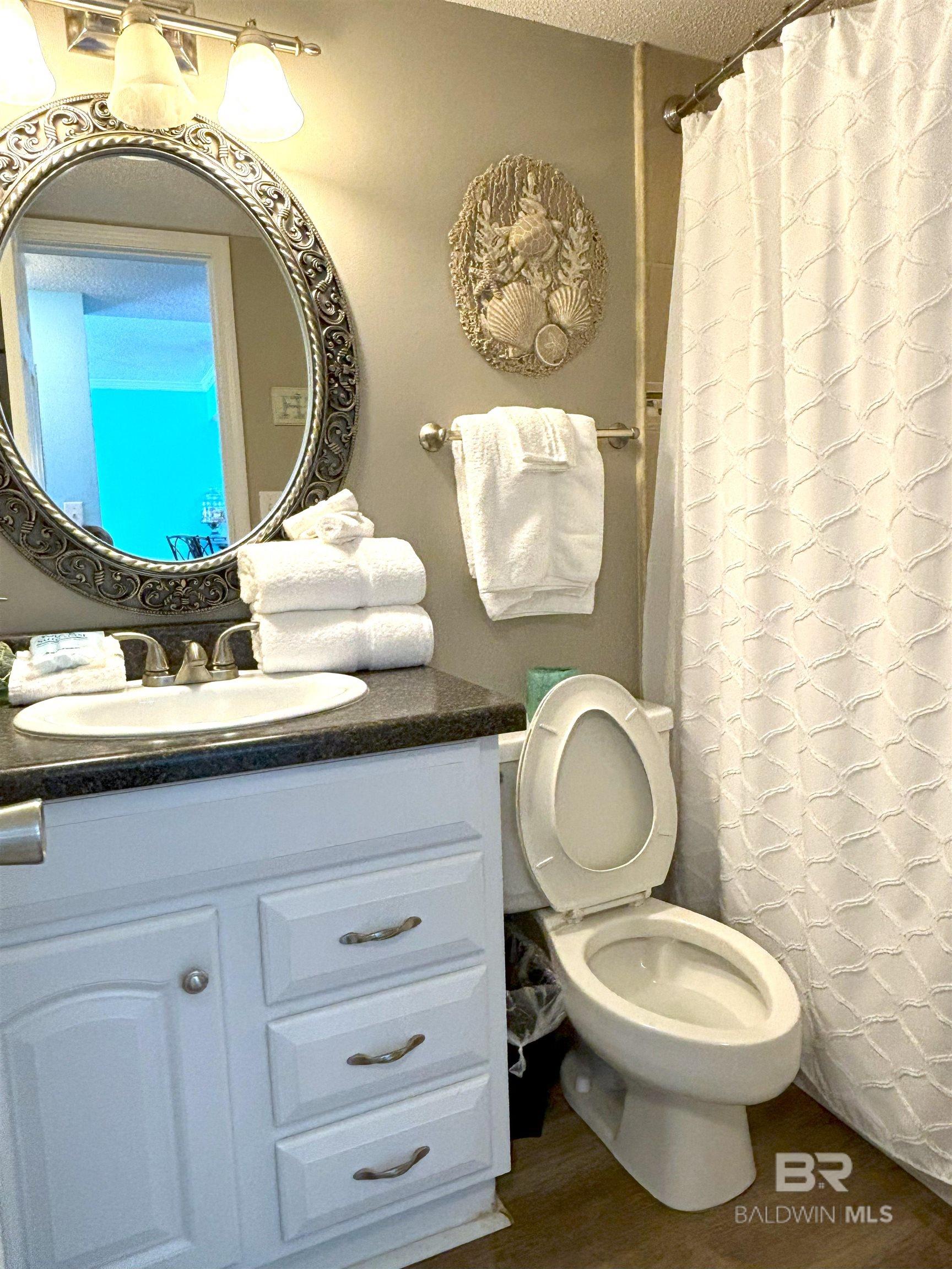 397835 | Photo 22