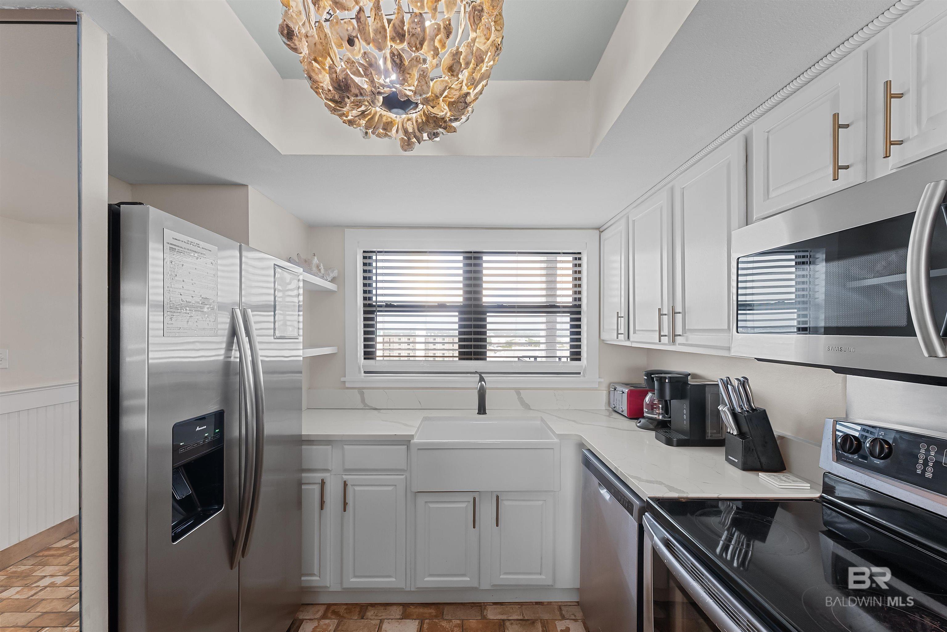 https://zimg.paragon.ice.com/ParagonImages/Property/PG/BCAR/397849/5/0/0/192c015eb646692b68c8349694e1dad5/7/cb10fcd78d837a3e85afbe07f3960f9a/397849-0e3cb4a7-f697-444b-ac9b-02ba356fc881.JPG