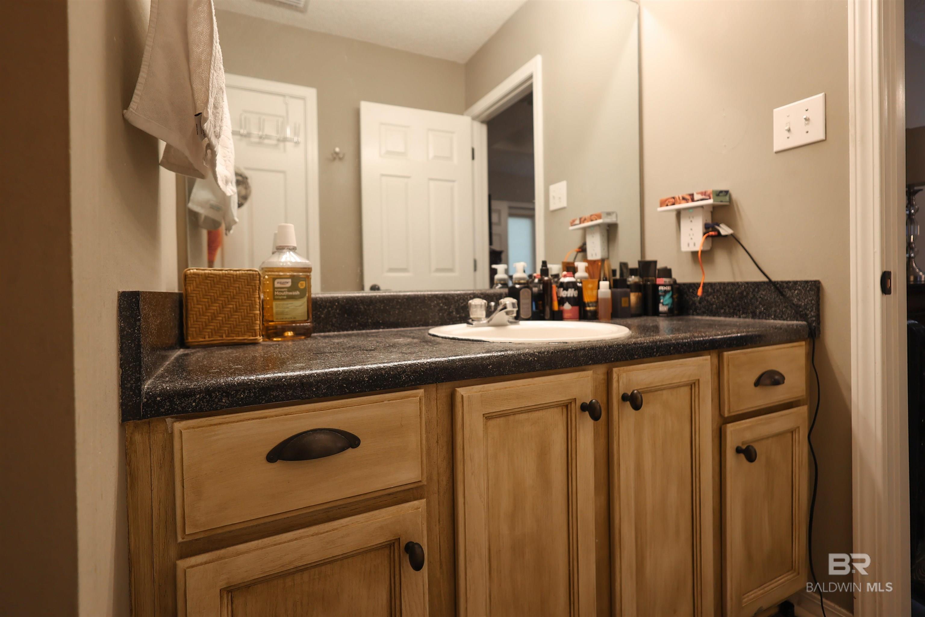 397857 | Photo 21