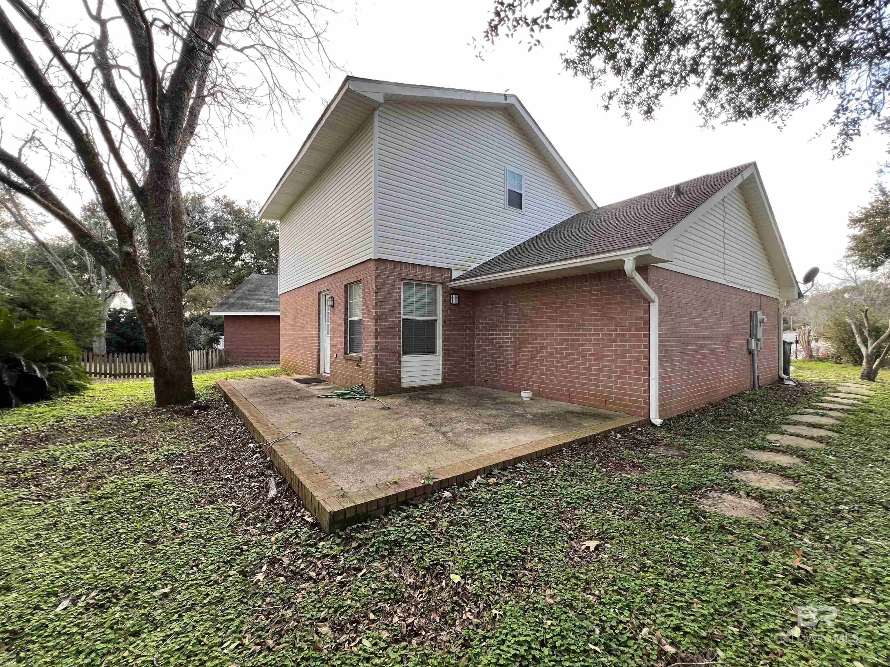 https://zimg.paragon.ice.com/ParagonImages/Property/PG/BCAR/397892/13/0/0/9e6235e4eeb9b662f2351f7a04a50beb/7/f35cfc722beb3c8f46943f1022733a95/397892-8FAD6999-BFE7-4948-9EBC-99F7B8B0E002.JPG