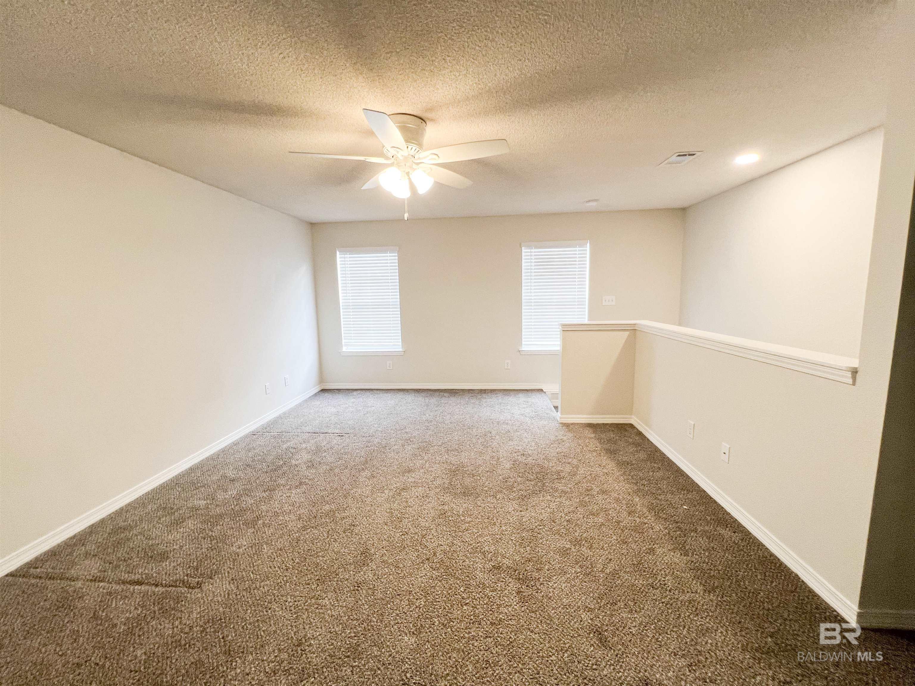https://zimg.paragon.ice.com/ParagonImages/Property/PG/BCAR/397892/9/0/0/8e2869fb00f2ad37d4d8ea3a3be0f499/7/f35cfc722beb3c8f46943f1022733a95/397892-FF2A0EE4-645F-446D-828F-EC9D9D23323D.JPG