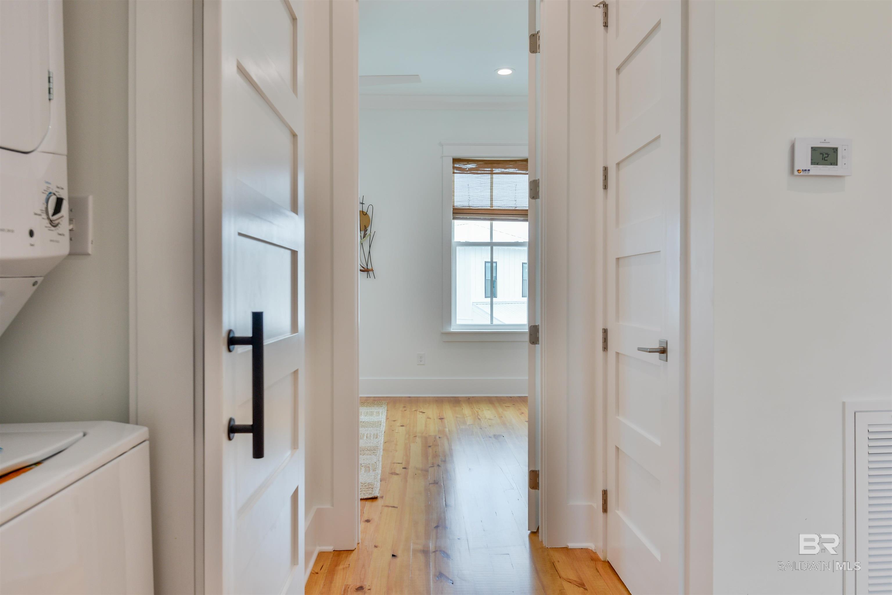 https://zimg.paragon.ice.com/ParagonImages/Property/PG/BCAR/397894/20/0/0/26346528e2028be23cd4d2bbd2aa1724/7/0c688d7fd7297d1c5c7542249e82b272/397894-c09a6eba-2f1a-485f-8337-f34c0e1dc63b.JPG