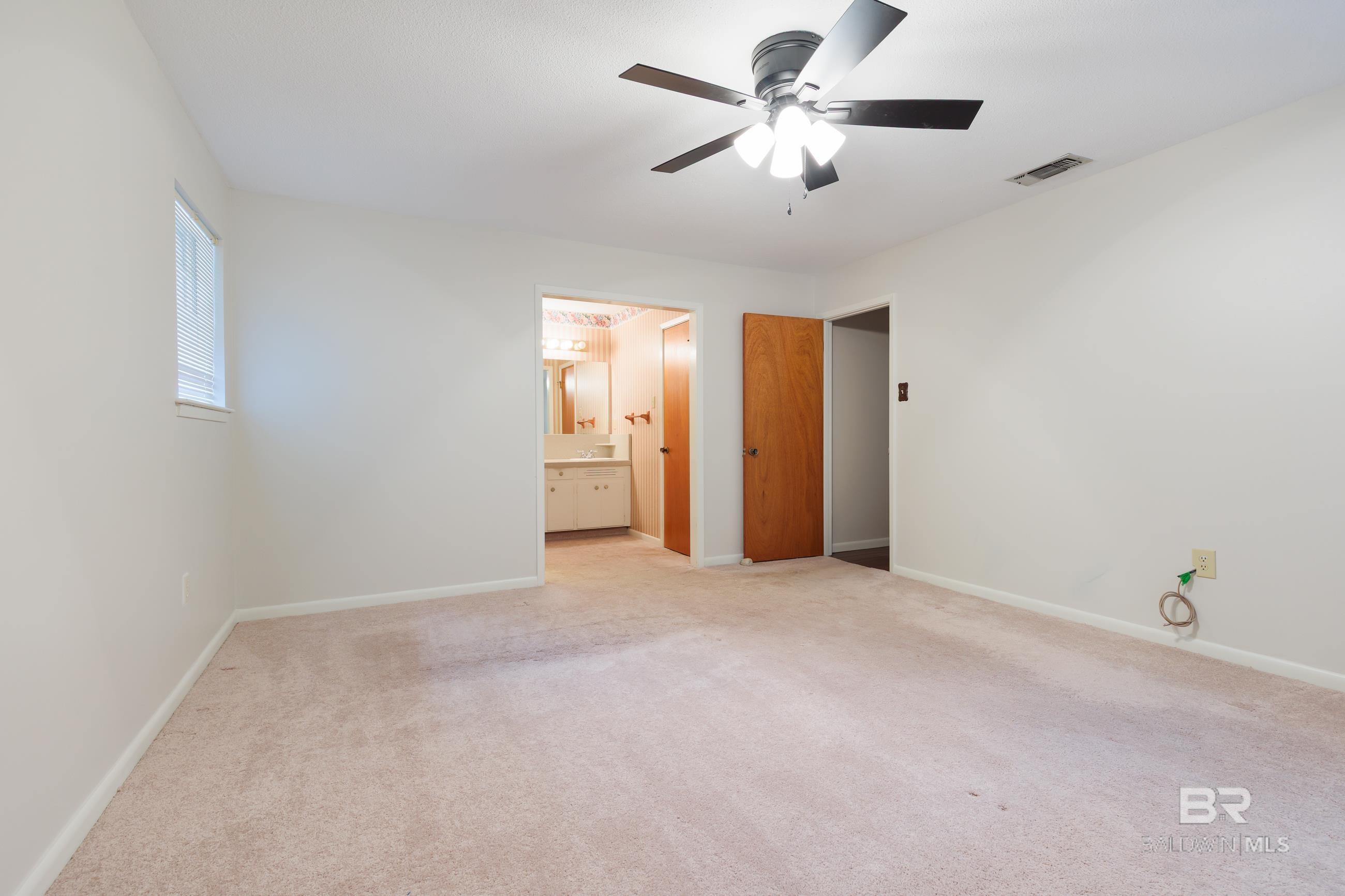 397900 | Photo 16