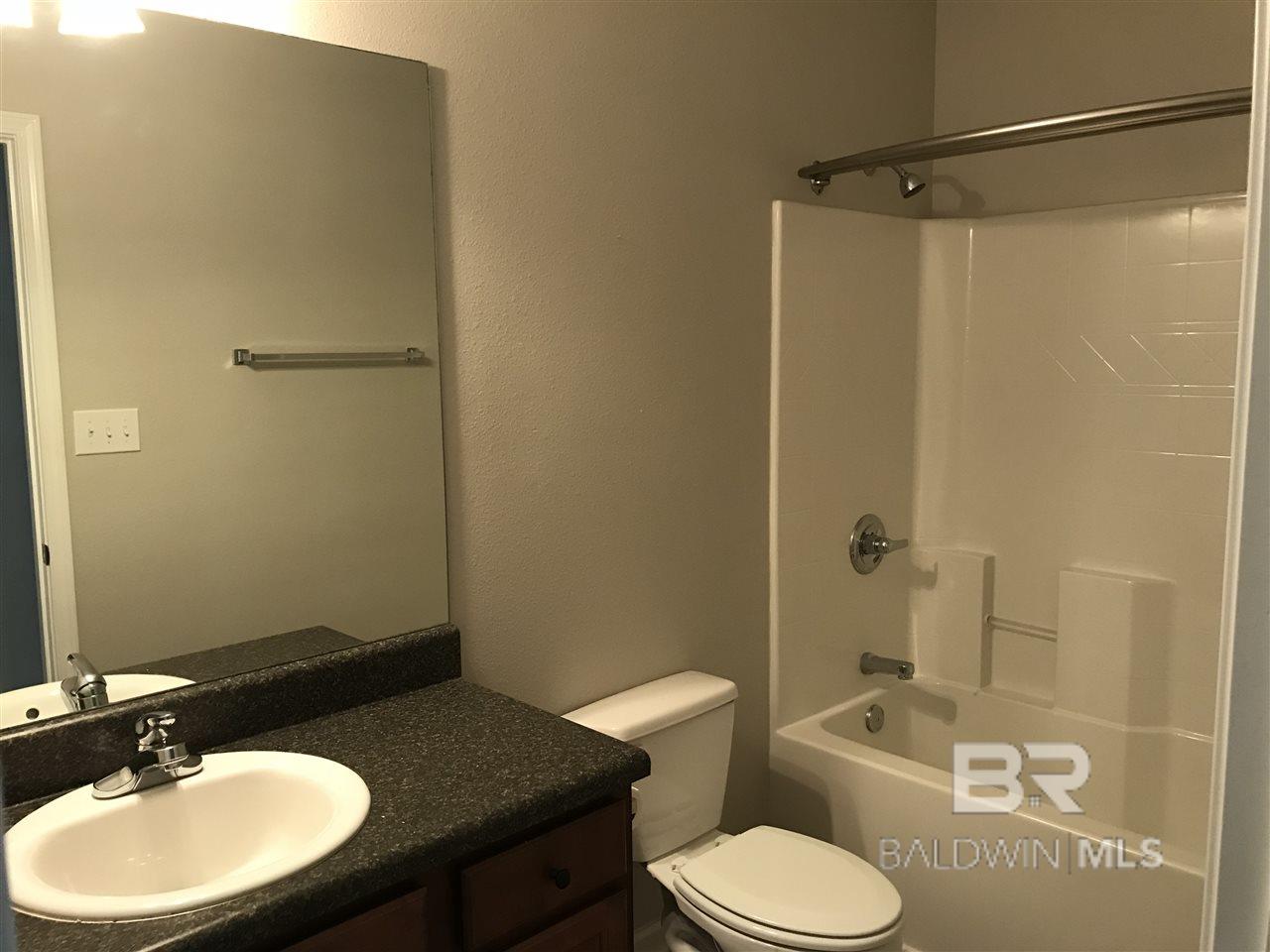 https://zimg.paragon.ice.com/ParagonImages/Property/PG/BCAR/397936/11/0/0/b4153a3d0800a65920bc2153e0477a29/7/1972cdb4cb37a182c5c3d4bd3ecc129d/397936-659C7107-4EC3-4C59-98A4-16BDA33A6D23.JPG