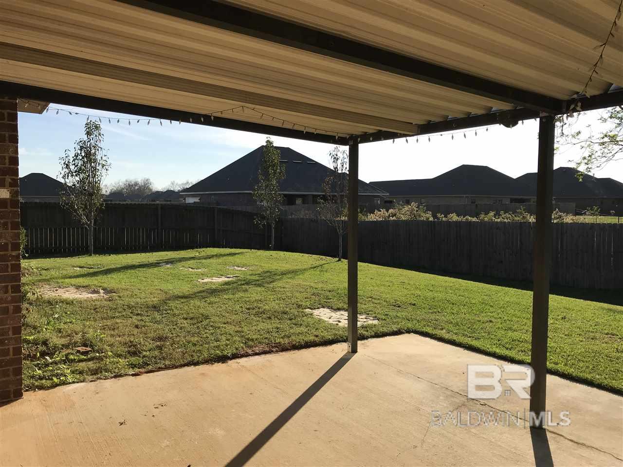 https://zimg.paragon.ice.com/ParagonImages/Property/PG/BCAR/397936/15/0/0/e3e0872acd149eefdd7b2dc846328fb8/7/1972cdb4cb37a182c5c3d4bd3ecc129d/397936-0028C2FF-E765-4663-95AD-FF8DEA89076A.JPG