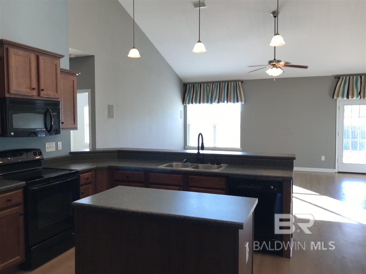 https://zimg.paragon.ice.com/ParagonImages/Property/PG/BCAR/397936/4/0/0/c8fae4bb0392b559702eeb5cbae00779/7/1972cdb4cb37a182c5c3d4bd3ecc129d/397936-94F327F5-6C41-4392-874B-76146A8415D7.JPG