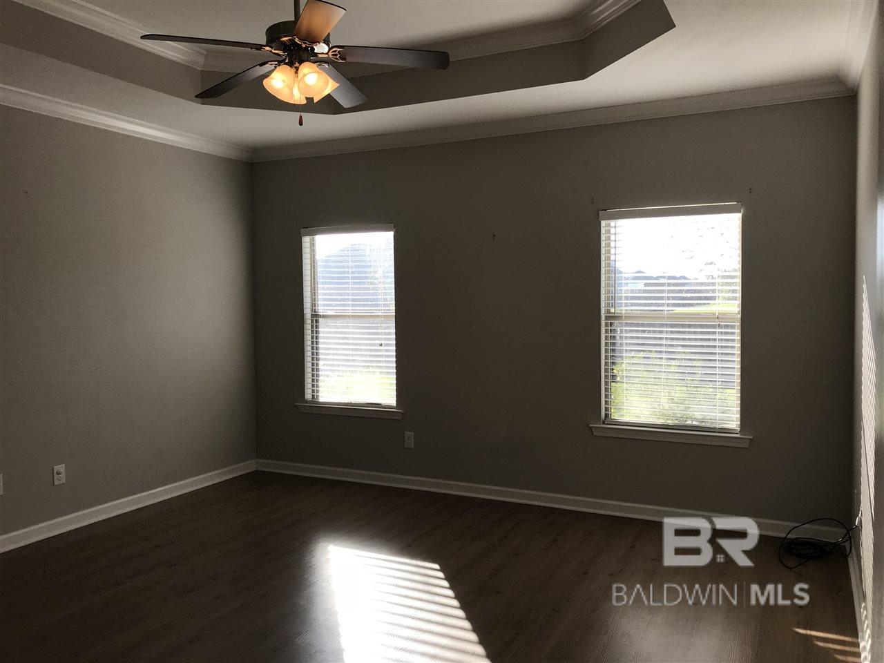 https://zimg.paragon.ice.com/ParagonImages/Property/PG/BCAR/397936/5/0/0/969f373ac5dd492d0b785e7e7327ebfd/7/1972cdb4cb37a182c5c3d4bd3ecc129d/397936-52F09679-019E-4767-9BD9-C423FBDFC195.JPG