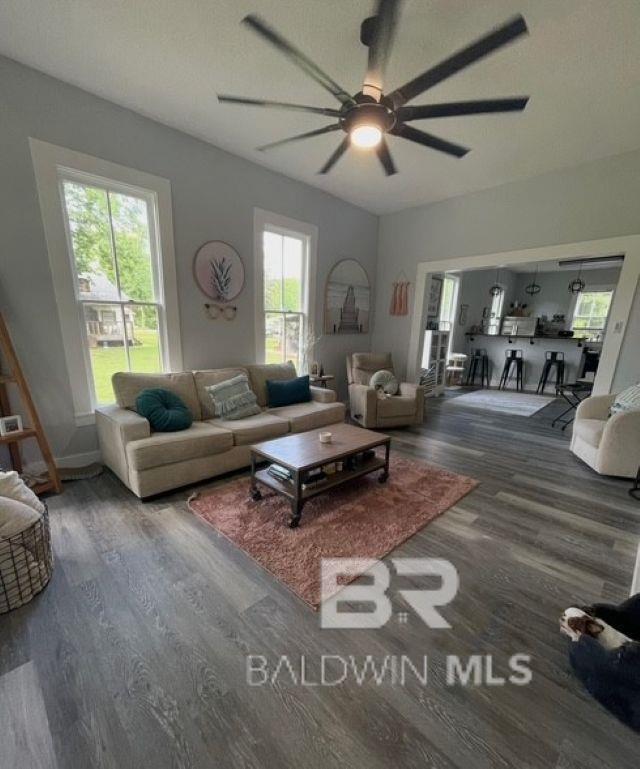 https://zimg.paragon.ice.com/ParagonImages/Property/PG/BCAR/397939/4/0/0/fd29f123695ada09c1617d0aefd4b8c8/7/0c0374f4e83cb410978926b1bb37d982/397939-0f9b6fd8-030c-4ebb-887c-6220d669fc99.JPG