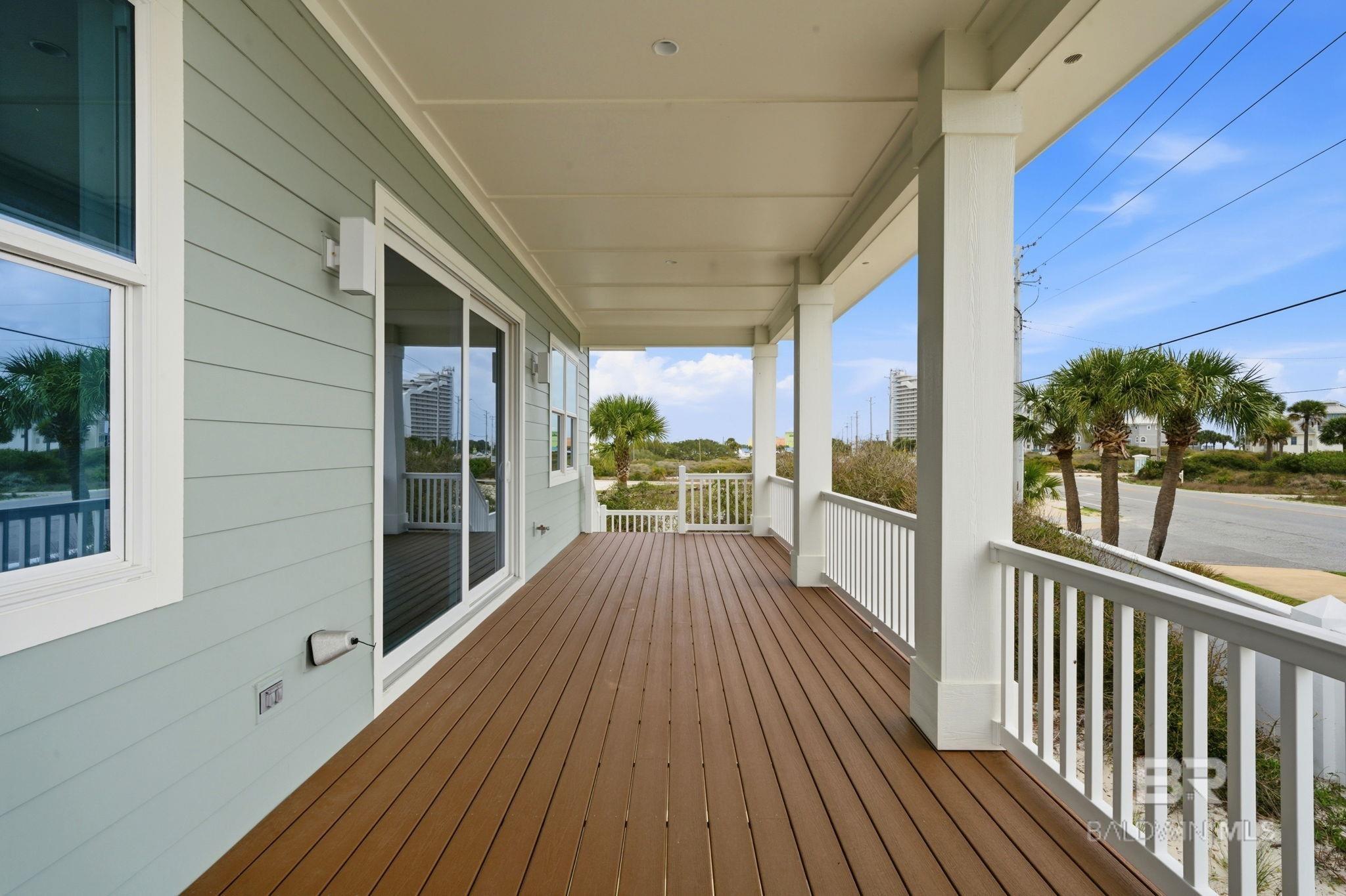https://zimg.paragon.ice.com/ParagonImages/Property/PG/BCAR/397963/40/0/0/585caa32c4f1e7b5d9d7a20e344c1649/7/97e137aaa9fcf3c1705ed90cb6c1f5d9/397963-FD2D99C3-D99C-443F-90B1-215CA7DE7371.JPG
