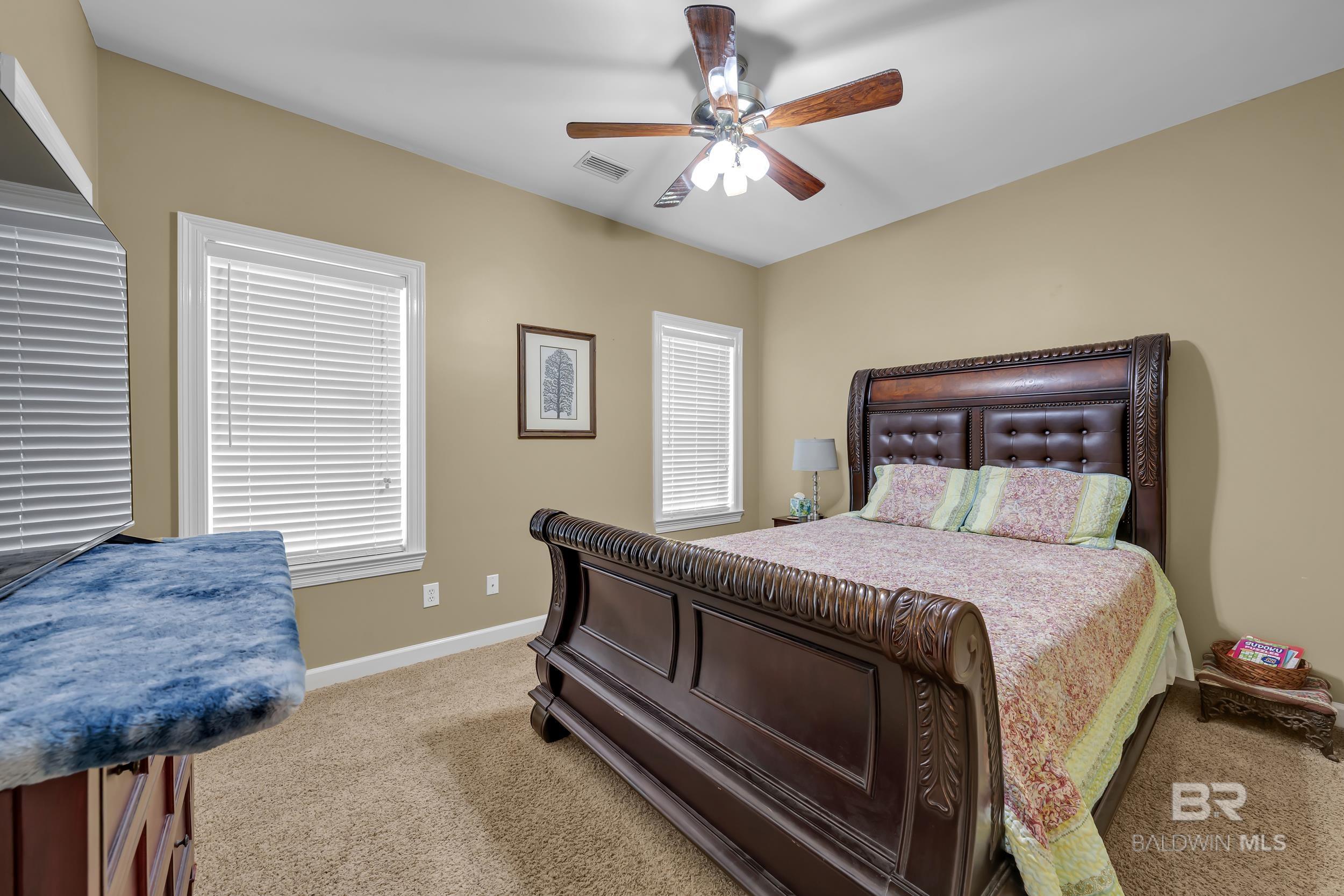 https://zimg.paragon.ice.com/ParagonImages/Property/PG/BCAR/398005/23/0/0/429c38d1a7c991d631b8daf4f18eb572/7/556af96b6a8de13960e2180221836a72/398005-0cf64274-7d50-4f76-9328-531a94fbb67b.JPG