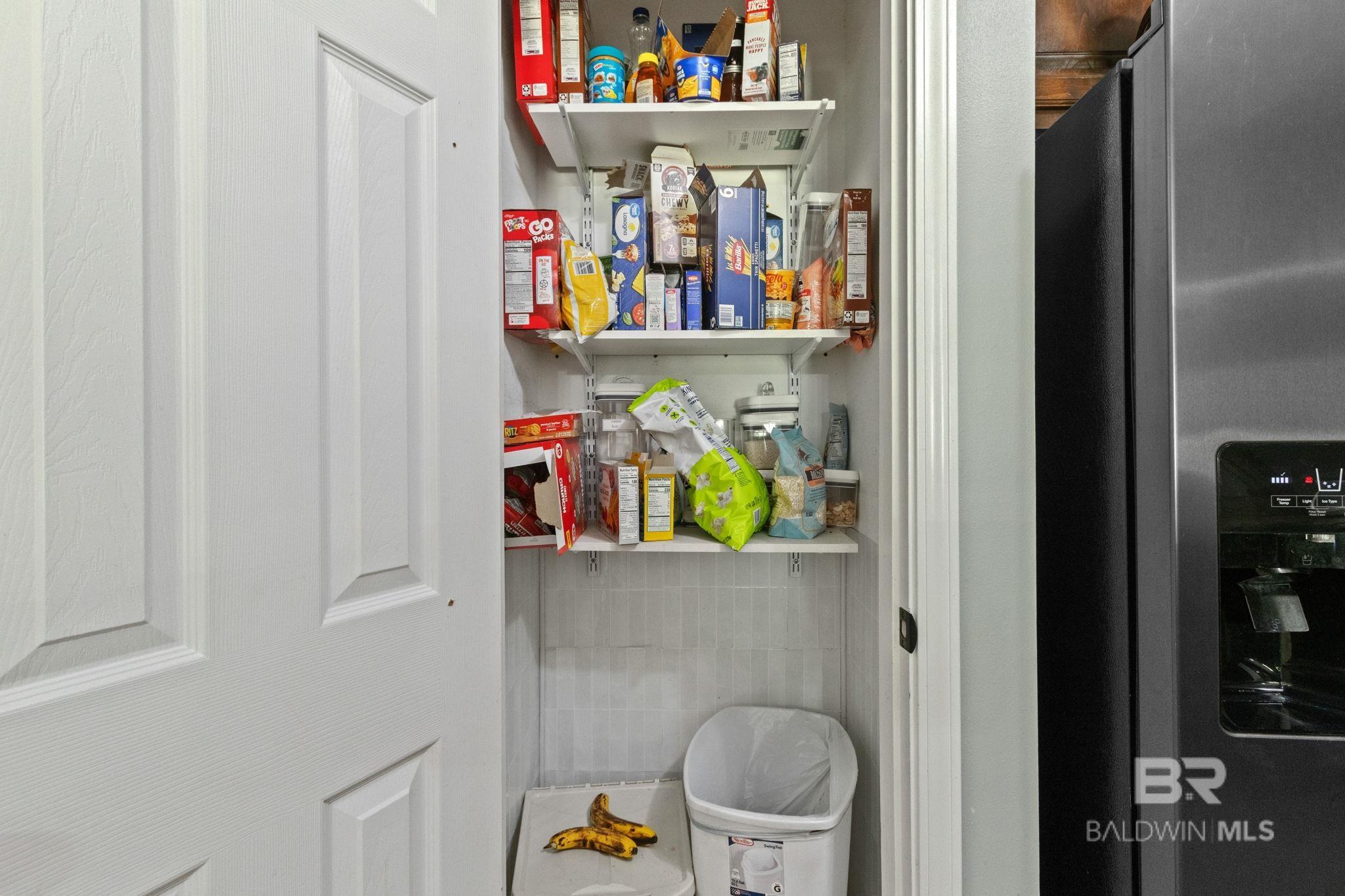 https://zimg.paragon.ice.com/ParagonImages/Property/PG/BCAR/398017/19/0/0/6281656c77a4931c50537ac5d6a6a40f/7/39a6214cb0b430e5fedb5d91f9caa7ca/398017-da2b6d2f-fa33-4b2d-8e09-3725ba5d31c1.JPG