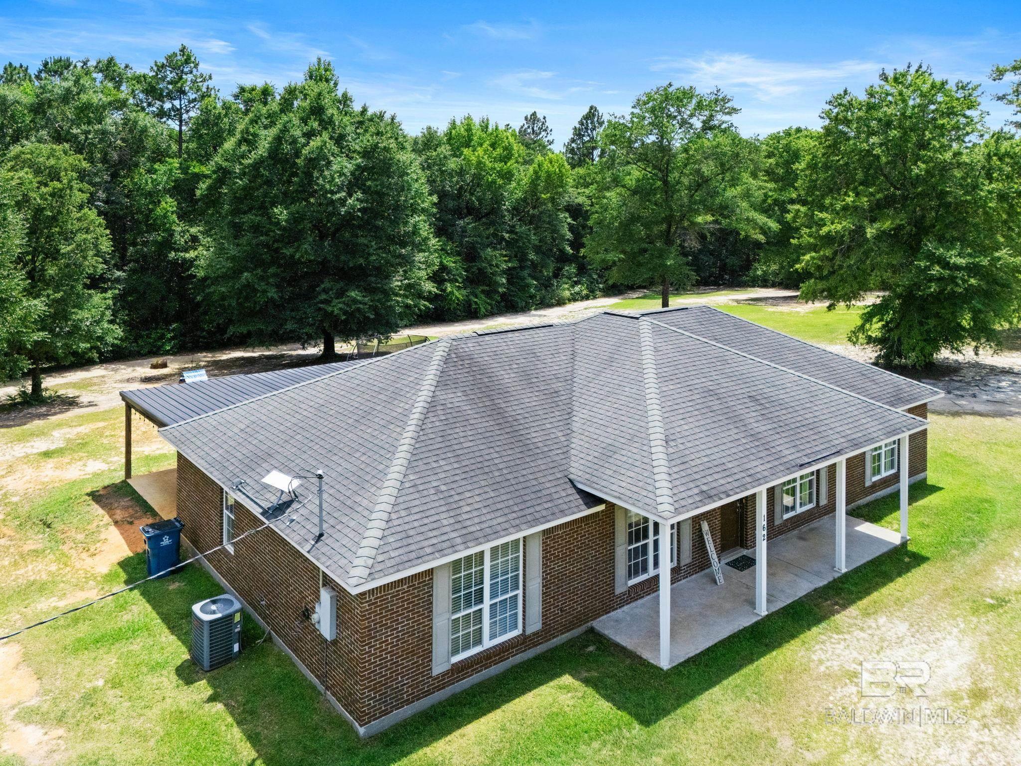 https://zimg.paragon.ice.com/ParagonImages/Property/PG/BCAR/398017/50/0/0/bfccfe629f0950bc244b0e575fa9efd9/7/39a6214cb0b430e5fedb5d91f9caa7ca/398017-6d176fec-f176-4c9e-90c4-1299c9b714fc.JPG