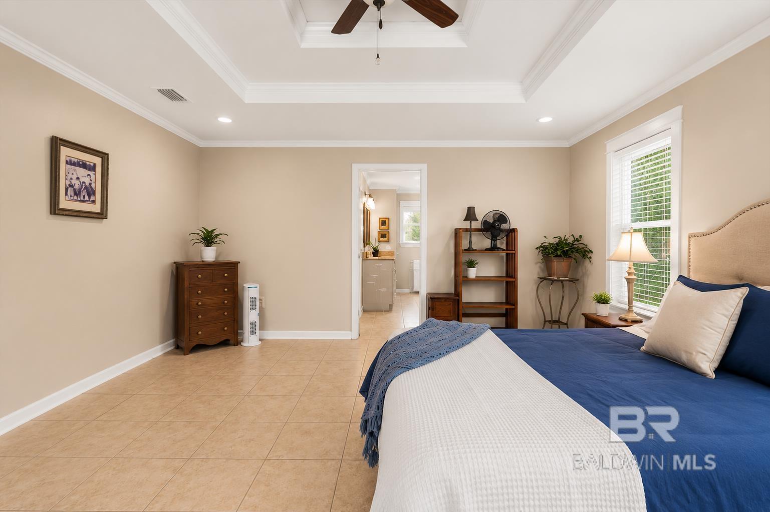 https://zimg.paragon.ice.com/ParagonImages/Property/PG/BCAR/398019/13/0/0/5669fc3f5b866374e4b663ac727da1f5/7/5c27618fd9111b76c65dbff988d93554/398019-890aa7b7-f2c0-45e1-b833-667eff5b84c8.JPG