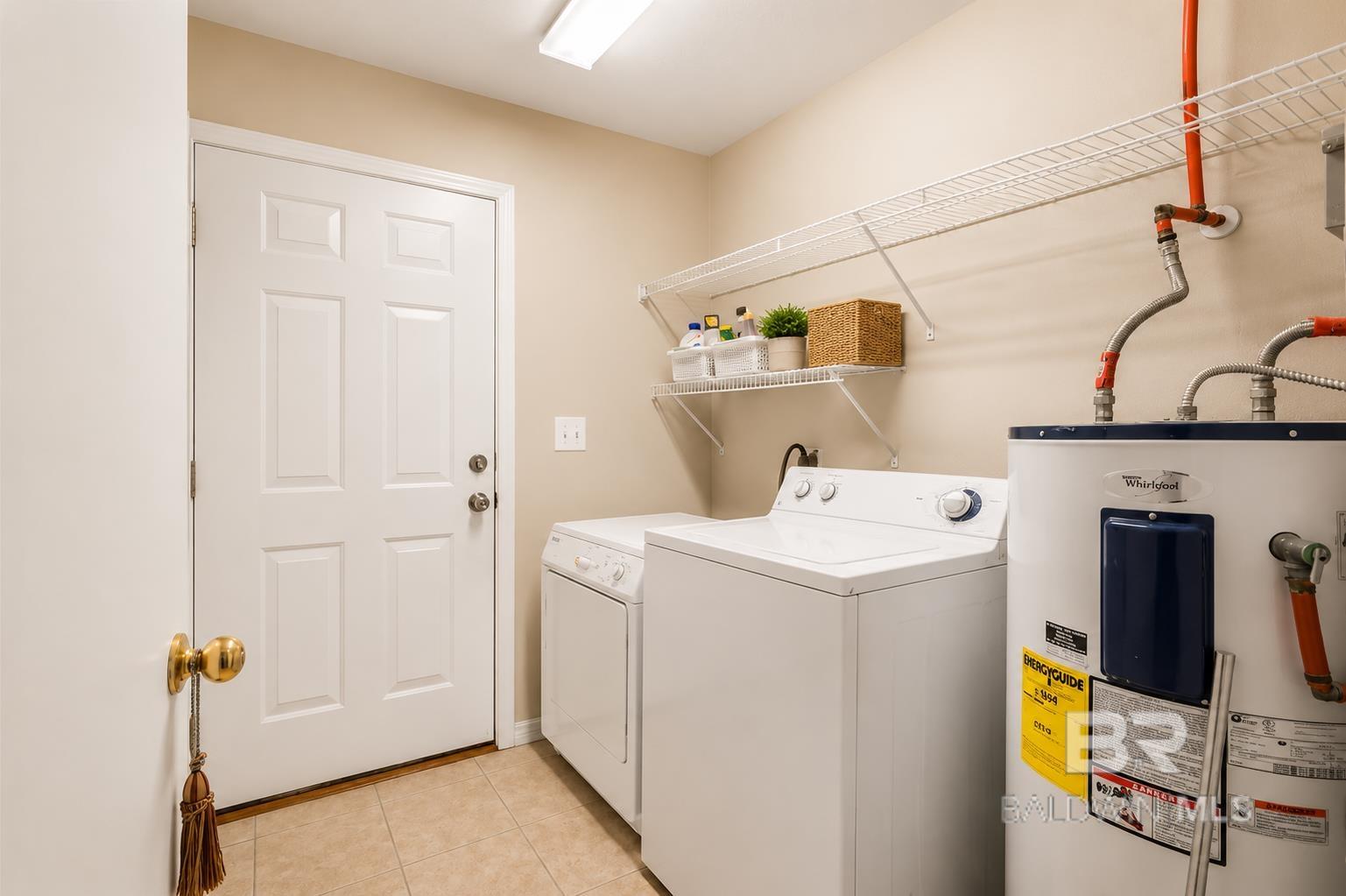 https://zimg.paragon.ice.com/ParagonImages/Property/PG/BCAR/398019/23/0/0/7fbbde5f865ed923386789c279246470/7/5c27618fd9111b76c65dbff988d93554/398019-46b2639d-2977-42f2-9e11-dde6caa4e6be.JPG