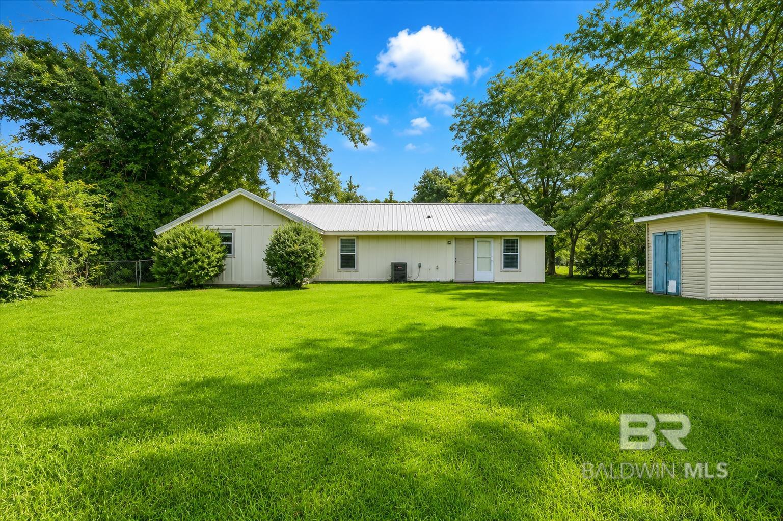 https://zimg.paragon.ice.com/ParagonImages/Property/PG/BCAR/398019/7/0/0/2b4df04184985f3f213cdfe73b8d85a6/7/5c27618fd9111b76c65dbff988d93554/398019-456f4069-3eca-4117-be61-9532cb988a00.JPG