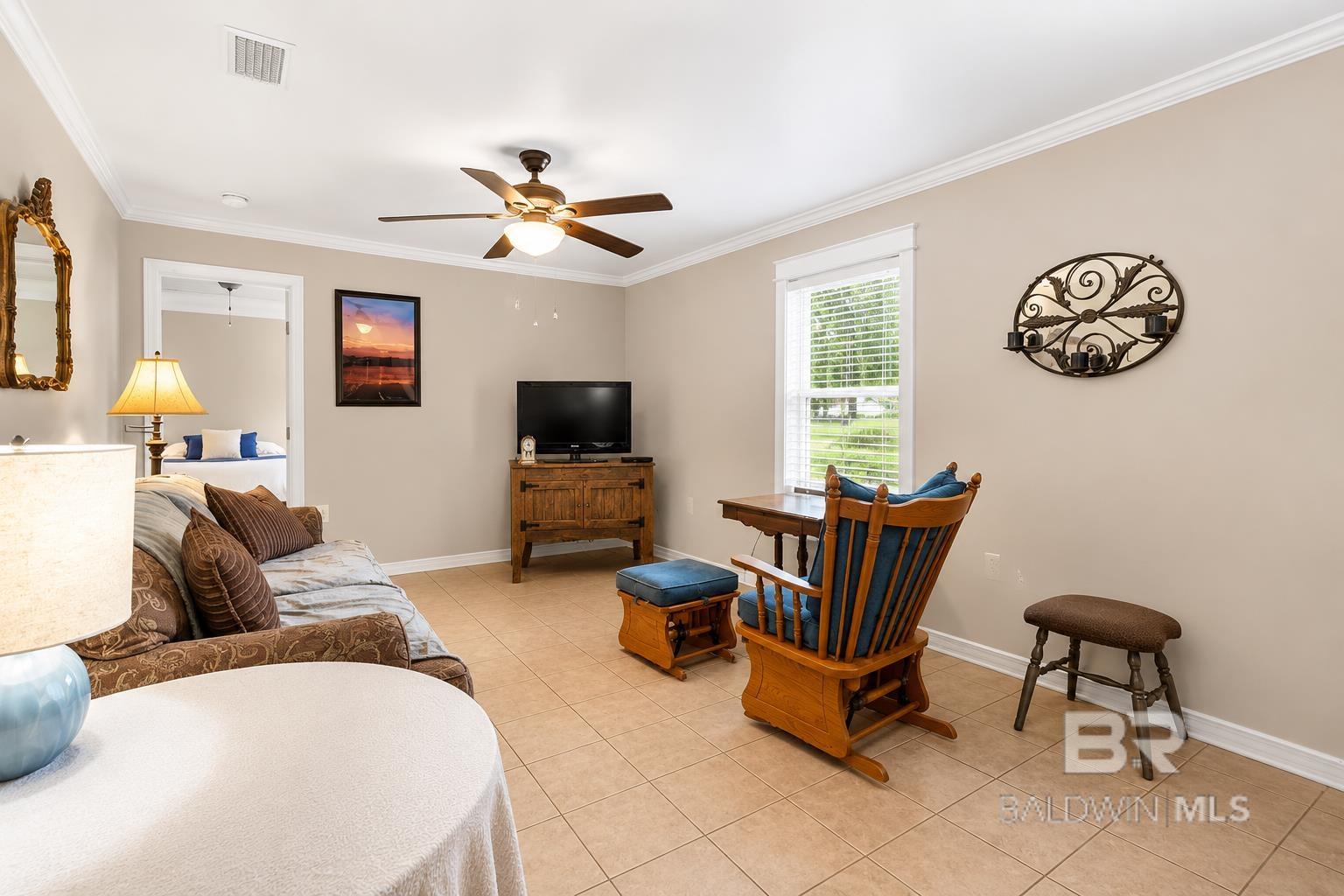 https://zimg.paragon.ice.com/ParagonImages/Property/PG/BCAR/398019/9/0/0/df50cc360e491cefc5c73520e8f67ad1/7/5c27618fd9111b76c65dbff988d93554/398019-43093dab-8c53-4cf3-bf51-076ddc09e470.JPG