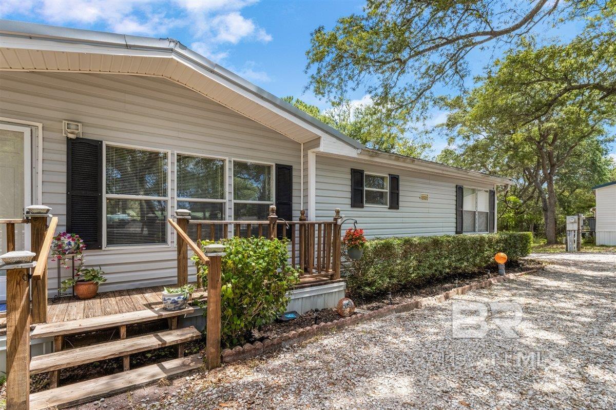 https://zimg.paragon.ice.com/ParagonImages/Property/PG/BCAR/398020/3/0/0/f7e2e6fda57d1a58fbd2b296b7f40656/7/c0558df8a9d32c67eefb9b336b803680/398020-80acba20-c93a-4b4d-804c-66c26493afef.JPG