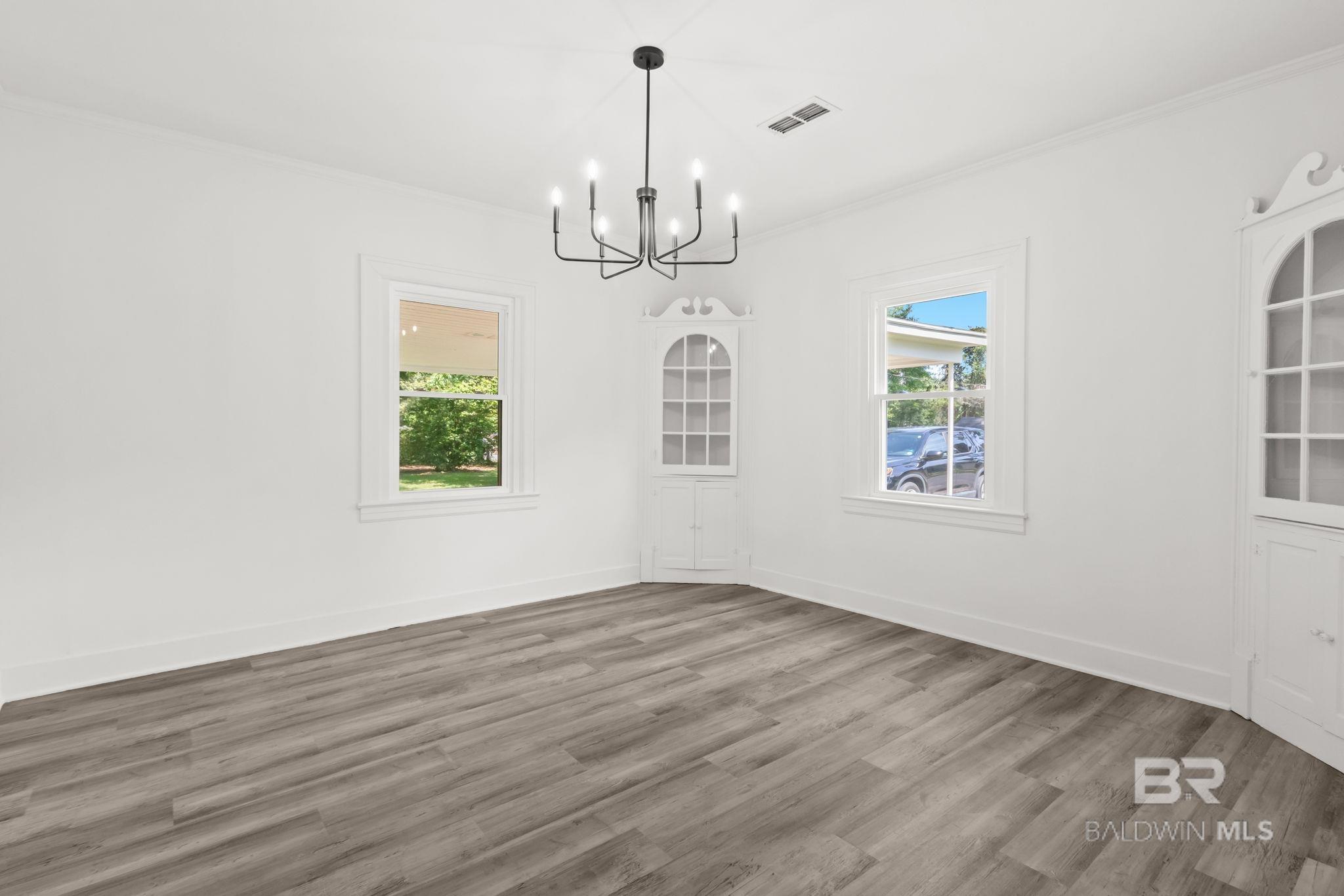 https://zimg.paragon.ice.com/ParagonImages/Property/PG/BCAR/398021/12/0/0/bd4e29fbacbe8a56c2d380024fe7c0a6/7/3f624b2e30b60fab4f6b5d95ff661a78/398021-99338d50-d230-4ebe-a3cb-8da436151e56.JPG