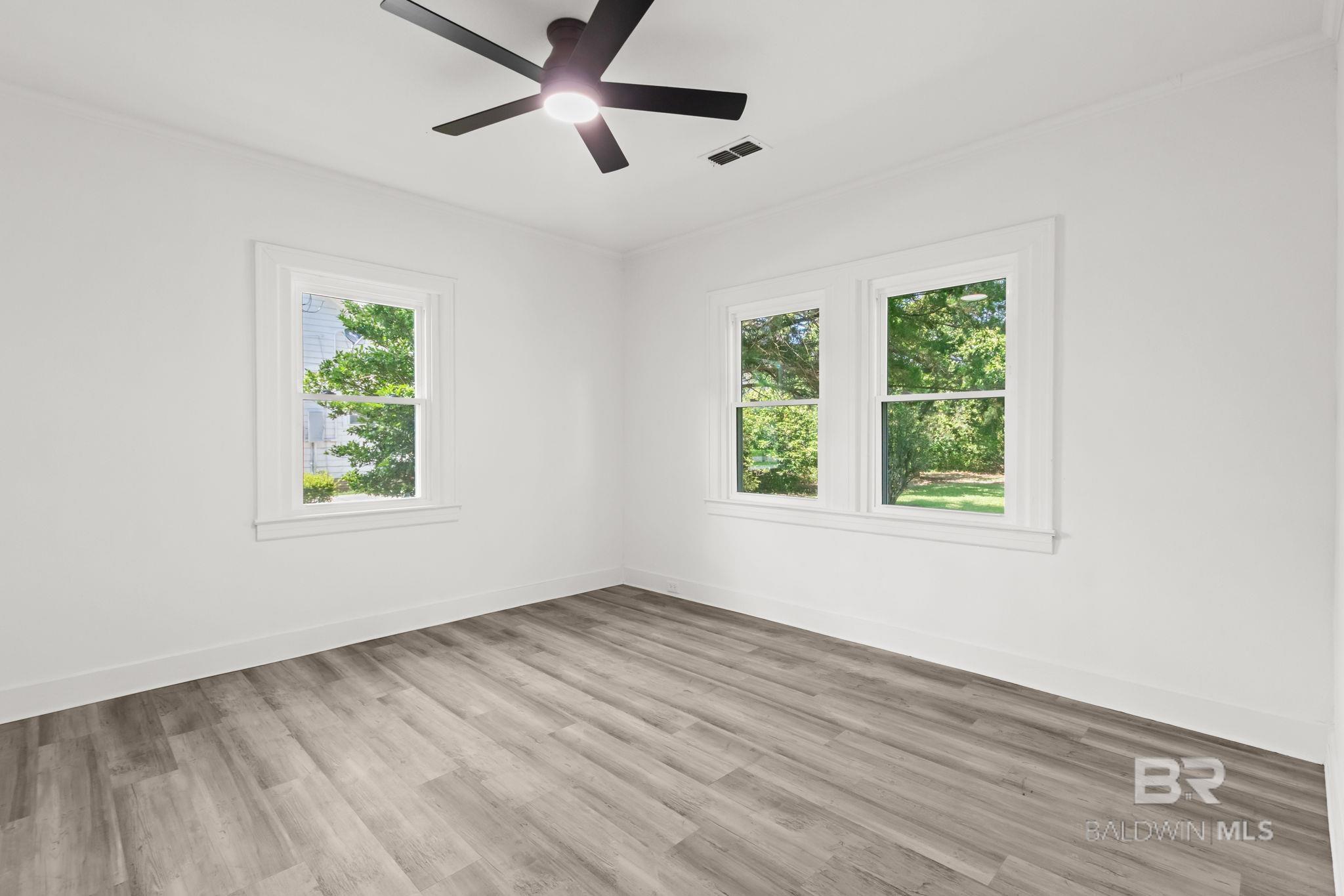 https://zimg.paragon.ice.com/ParagonImages/Property/PG/BCAR/398021/25/0/0/0f23438bbf284d4a1263d4dd2781610f/7/3f624b2e30b60fab4f6b5d95ff661a78/398021-52a9f08f-e8f4-4ced-9886-7409bfbf5e3a.JPG