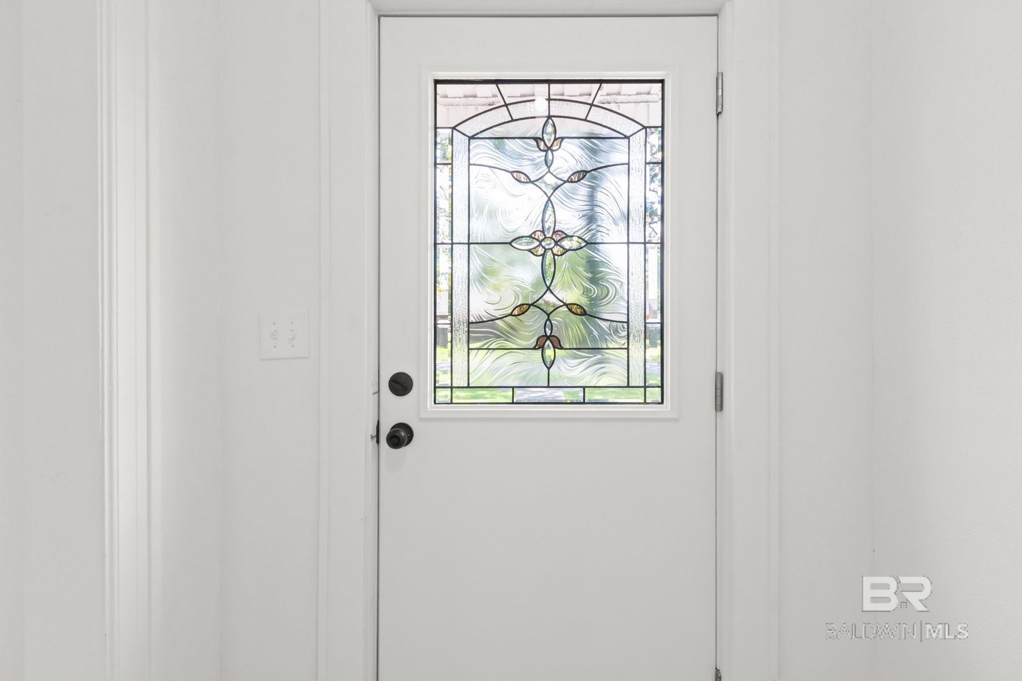 https://zimg.paragon.ice.com/ParagonImages/Property/PG/BCAR/398021/4/0/0/d1f396996831157b3f1c5d836f8965b2/7/3f624b2e30b60fab4f6b5d95ff661a78/398021-f335d086-c8aa-459c-ba62-c60ac139df48.JPG