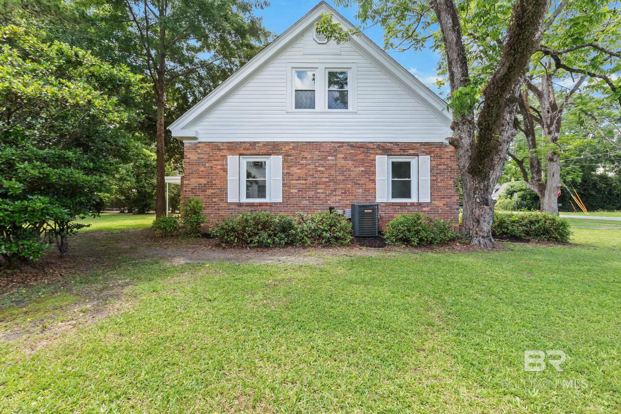 https://zimg.paragon.ice.com/ParagonImages/Property/PG/BCAR/398021/52/0/0/ad4390b322b03814ec6fe42f9a15d047/7/3f624b2e30b60fab4f6b5d95ff661a78/398021-485e8fc2-cfe2-41d3-9bb0-6e7131df82e6.JPG