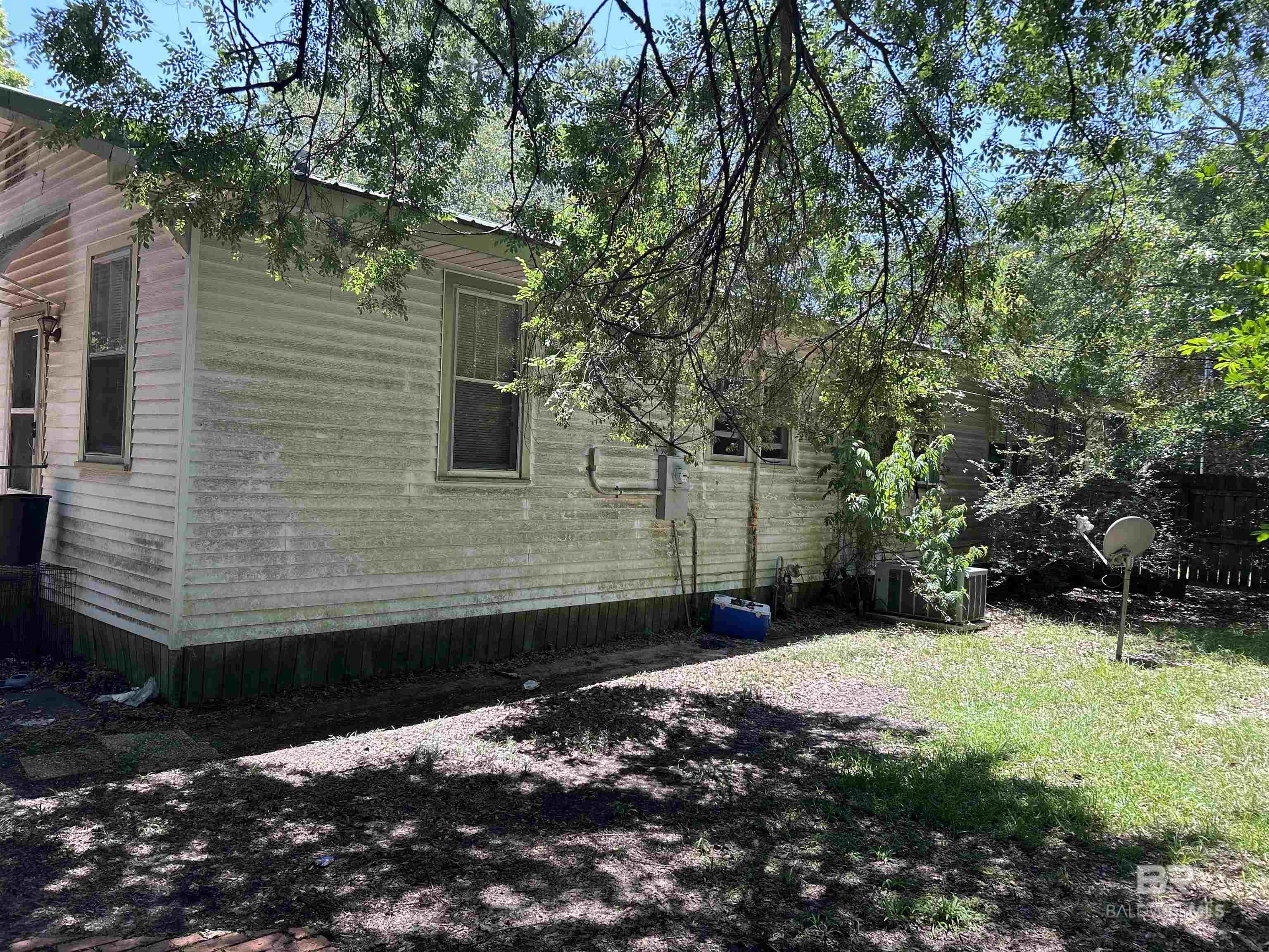 https://zimg.paragon.ice.com/ParagonImages/Property/PG/BCAR/398022/1/0/0/aea50cd04734e26b59a269e58f95450e/7/0a8ccfc1ff7ebbd4a913fd1513b157ce/398022-efd036d2-a7a8-4d15-8b74-574419f687c4.JPG