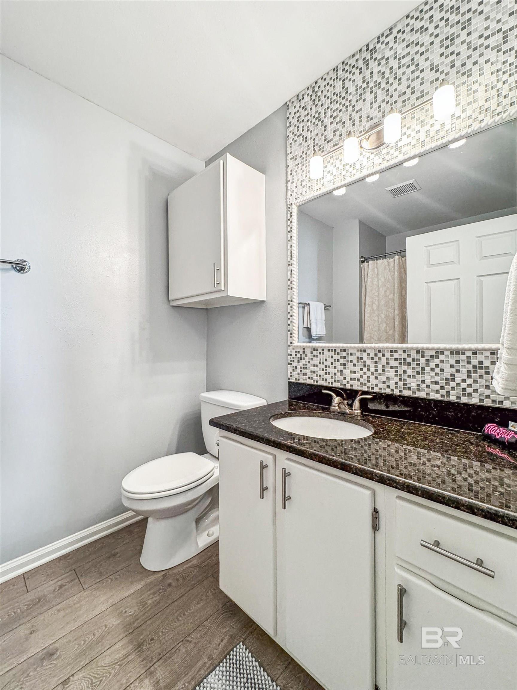 https://zimg.paragon.ice.com/ParagonImages/Property/PG/BCAR/398032/29/0/0/f9e2e4ebde328e170a61326766ccd0c1/7/b3a5275e516da2f0f1f4bddcd9dbe566/398032-4cfb697d-2008-4ced-9a0c-5034796d86d5.JPG