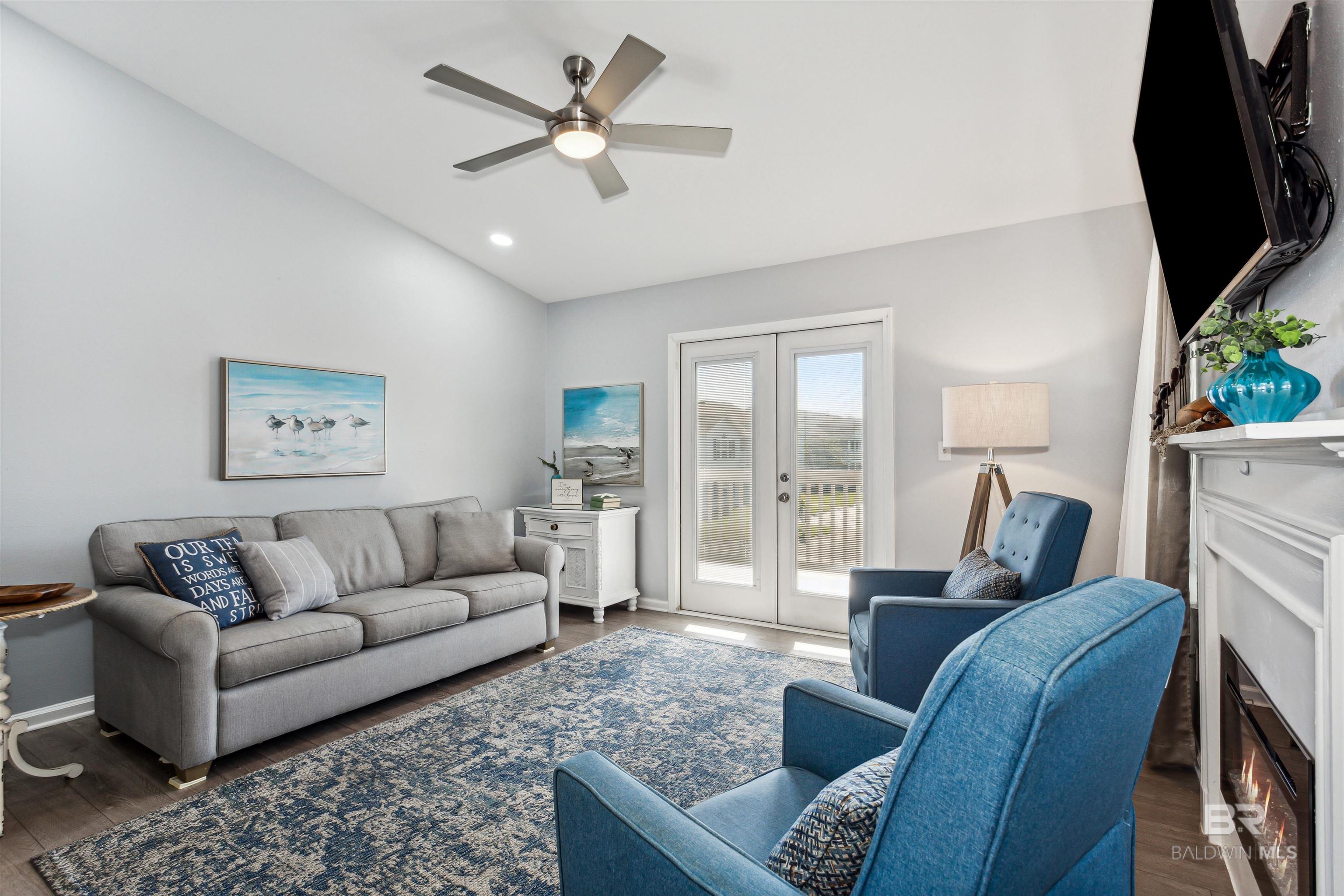 https://zimg.paragon.ice.com/ParagonImages/Property/PG/BCAR/398032/7/0/0/b952438b2f31beaad8d56c99444df539/7/b3a5275e516da2f0f1f4bddcd9dbe566/398032-bf0955f1-c062-4cc0-9bd2-d7a5f2d1bc8e.JPG