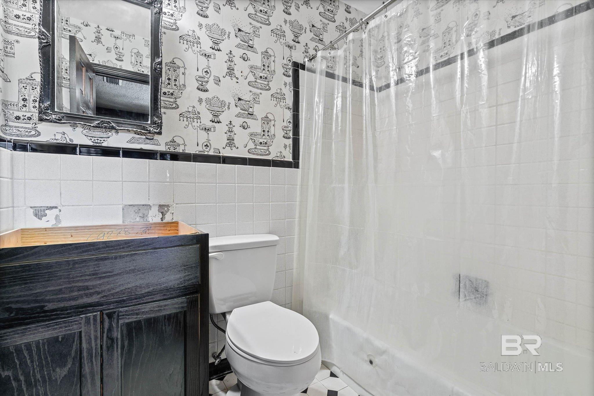 https://zimg.paragon.ice.com/ParagonImages/Property/PG/BCAR/398121/15/0/0/d07269eca80cc7d98f7245ce020735e0/7/fb66400d45fc1409efda2bfc545f5d8a/398121-df15f315-cde7-42a0-b538-da8fd98ad516.JPG