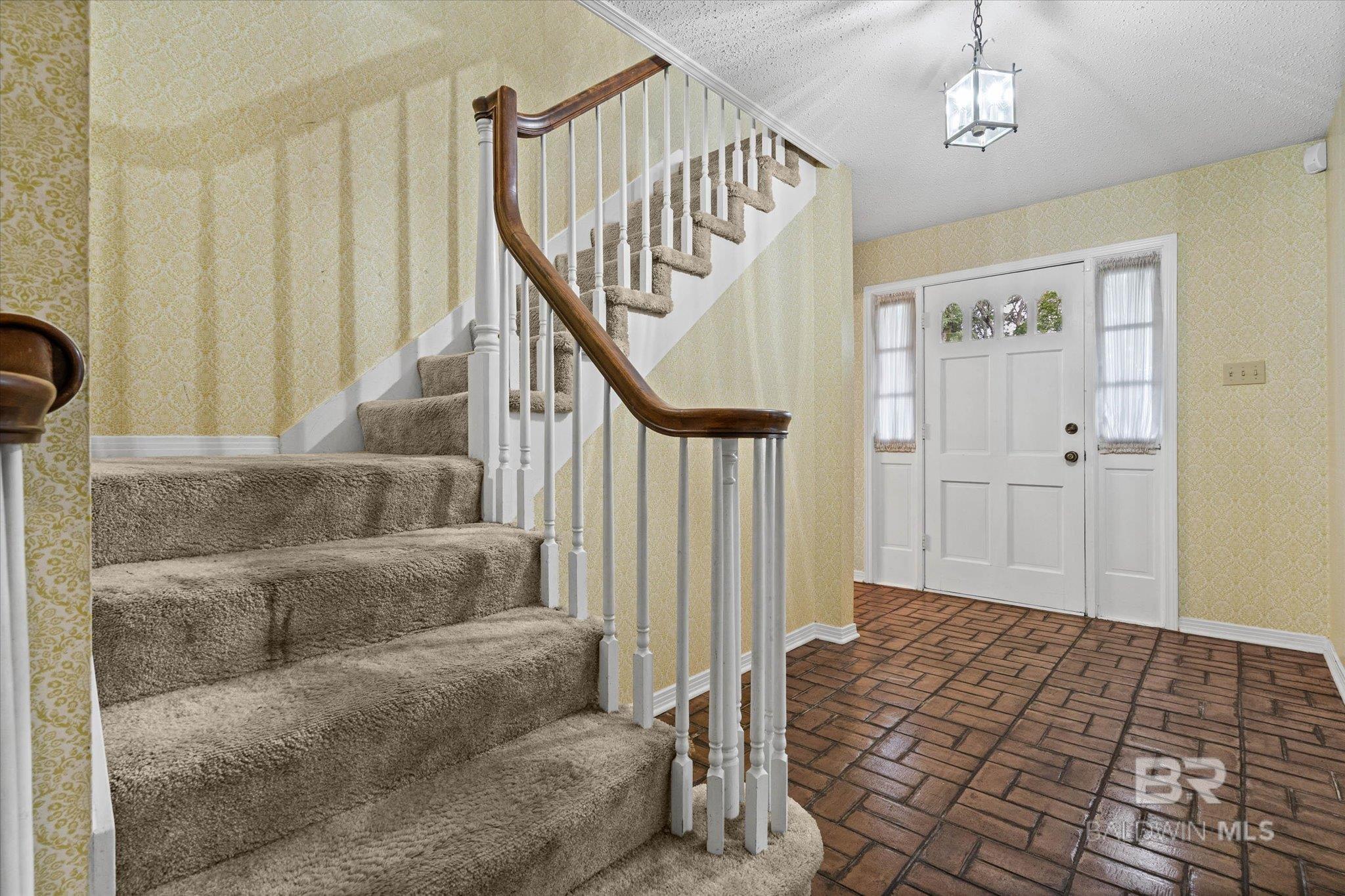 https://zimg.paragon.ice.com/ParagonImages/Property/PG/BCAR/398121/23/0/0/d1d6ecf8a3115ab678d12f7cb554a808/7/fb66400d45fc1409efda2bfc545f5d8a/398121-f2a5d043-b0fc-488a-a594-6cc36251641d.JPG