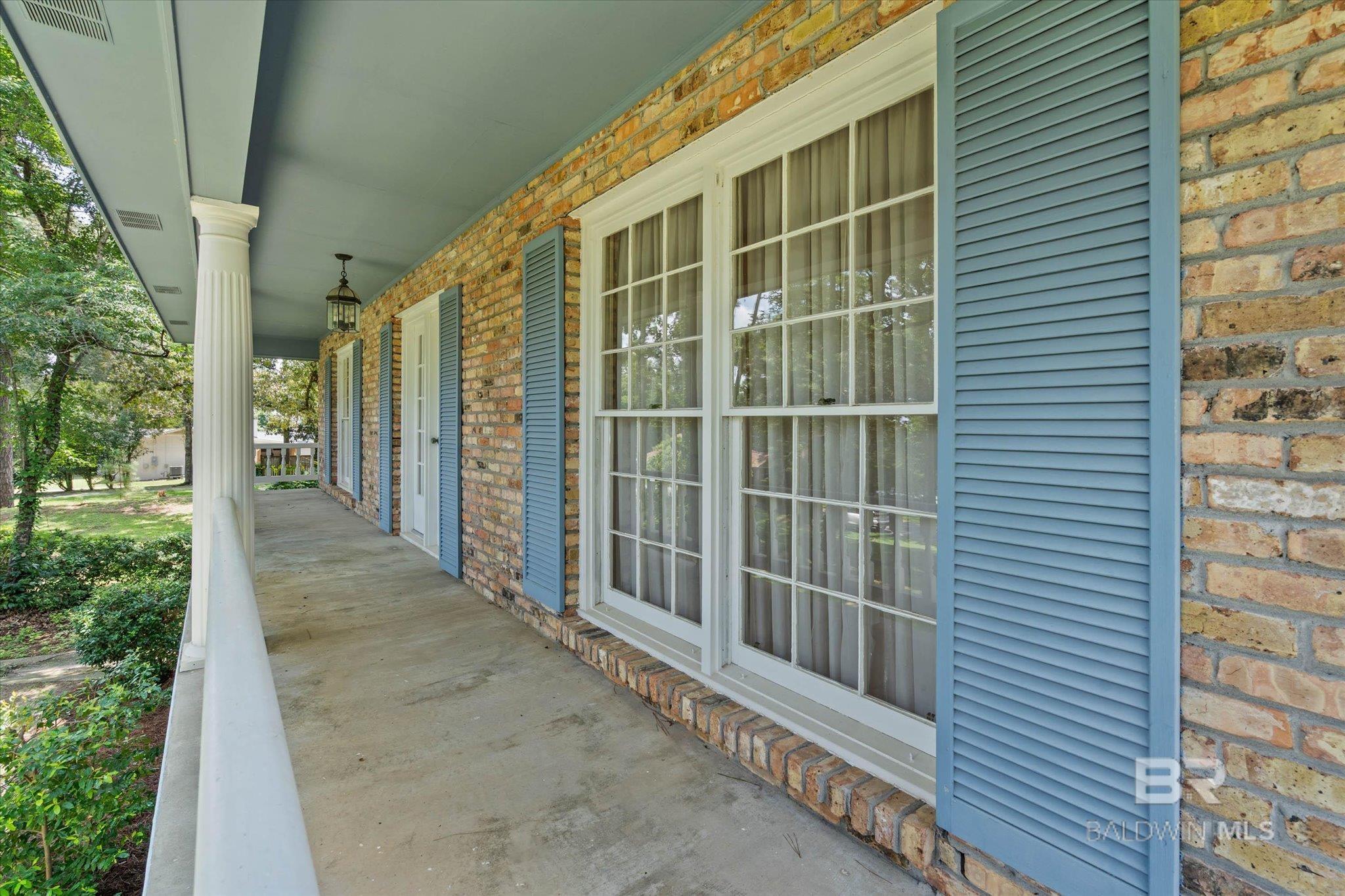 https://zimg.paragon.ice.com/ParagonImages/Property/PG/BCAR/398121/26/0/0/520c8bfa3e50eaab799077f5fdf67733/7/fb66400d45fc1409efda2bfc545f5d8a/398121-5167d722-1c4c-4e18-8528-ec323fcf3867.JPG