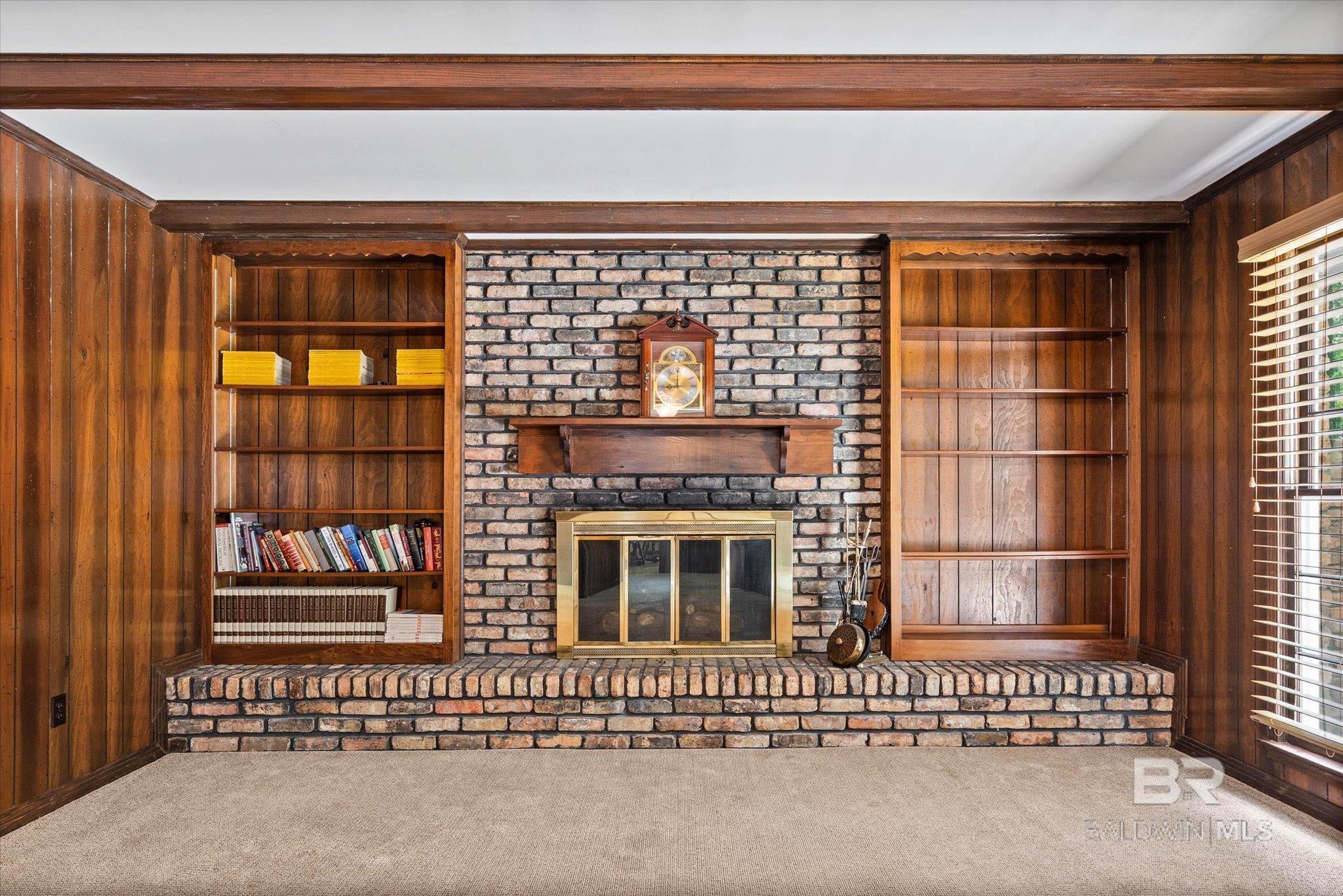 https://zimg.paragon.ice.com/ParagonImages/Property/PG/BCAR/398121/3/0/0/87bf29eb9fce1cce1ef62ae309f496d7/7/fb66400d45fc1409efda2bfc545f5d8a/398121-9df93ae9-52ff-4f63-b407-8c7c1f2747c6.JPG