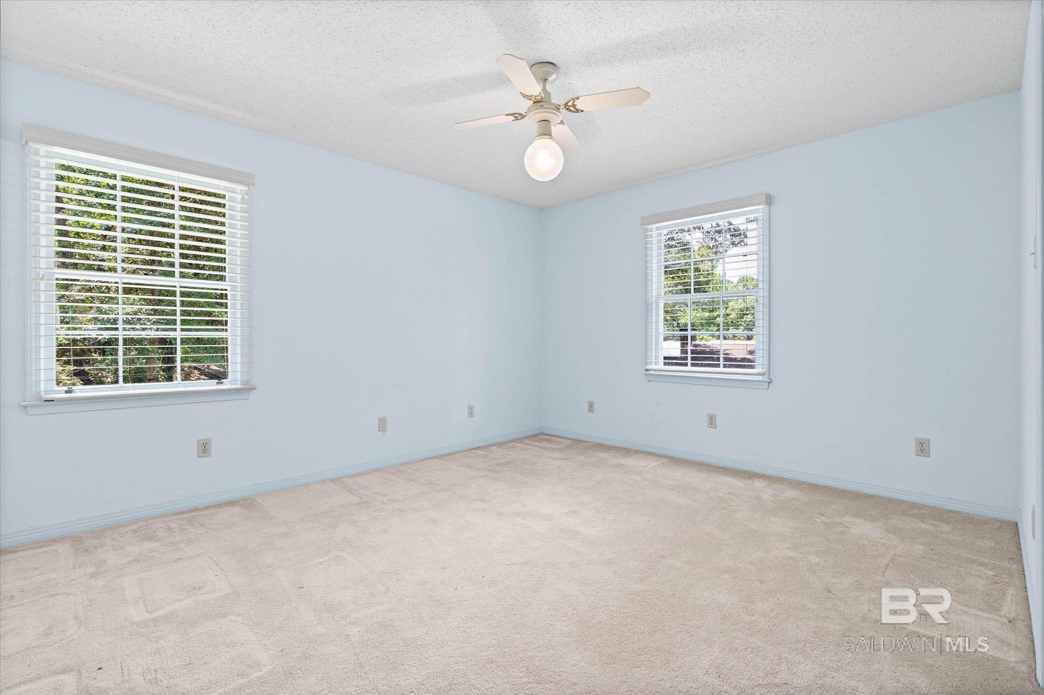 https://zimg.paragon.ice.com/ParagonImages/Property/PG/BCAR/398121/31/0/0/213e947cc9ee4872f5752cb4d6e60fc9/7/fb66400d45fc1409efda2bfc545f5d8a/398121-9f06b865-4d3b-439b-b2a0-8ae5135a4f34.JPG