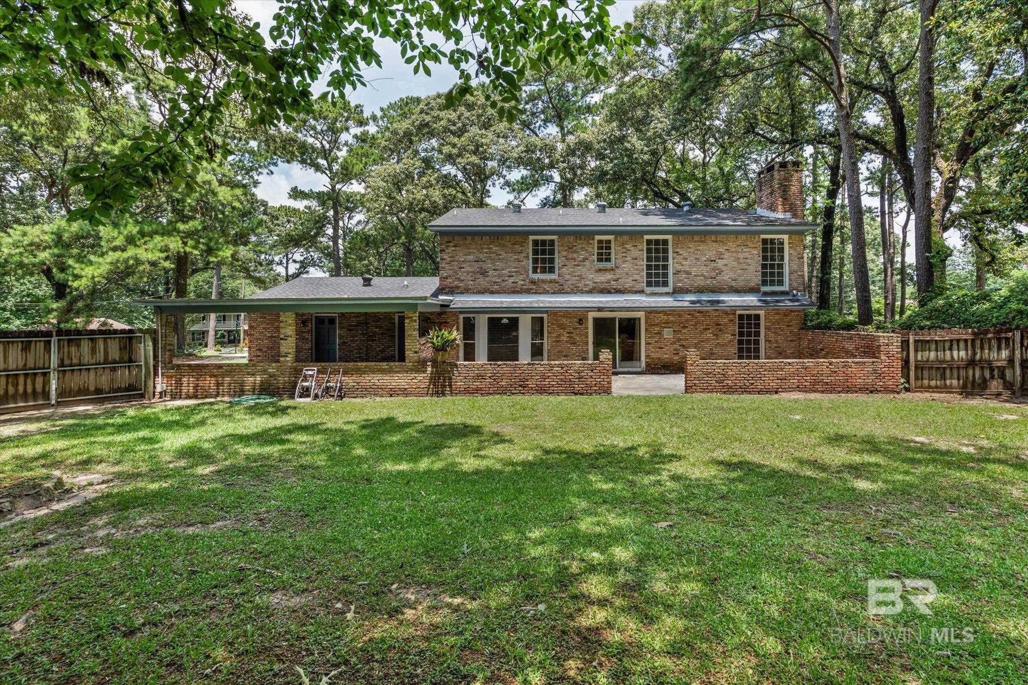 https://zimg.paragon.ice.com/ParagonImages/Property/PG/BCAR/398121/40/0/0/a78dd913827b2dc4591fae98bfa0ad9e/7/fb66400d45fc1409efda2bfc545f5d8a/398121-0b3c4f2f-cf88-4bf0-9a4c-b1beb9777f8a.JPG