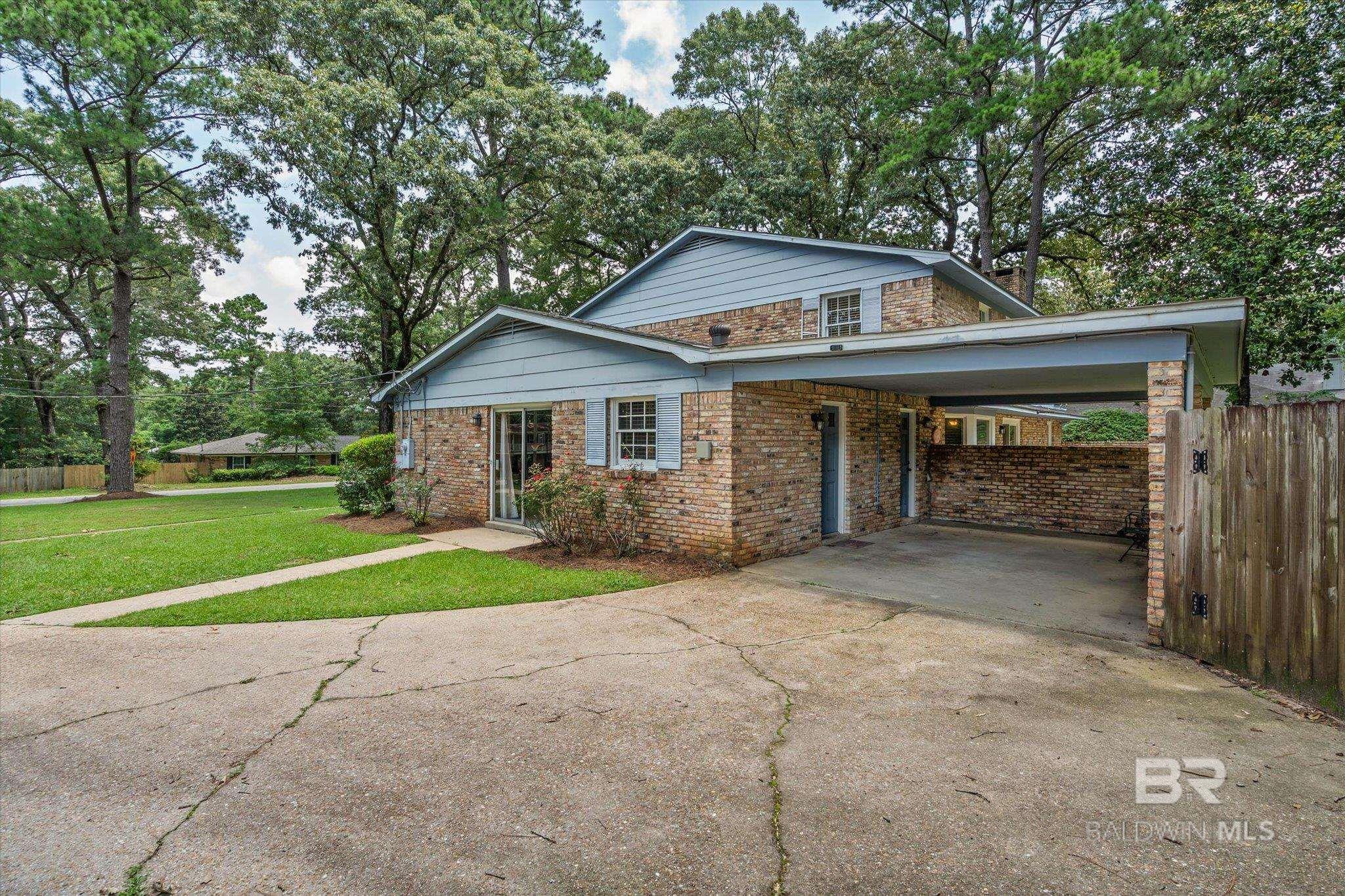 https://zimg.paragon.ice.com/ParagonImages/Property/PG/BCAR/398121/41/0/0/0b972ecc7b3222fa50e8849e06e805cb/7/fb66400d45fc1409efda2bfc545f5d8a/398121-1dab6e7a-752c-47ff-adde-88677ccf22ab.JPG