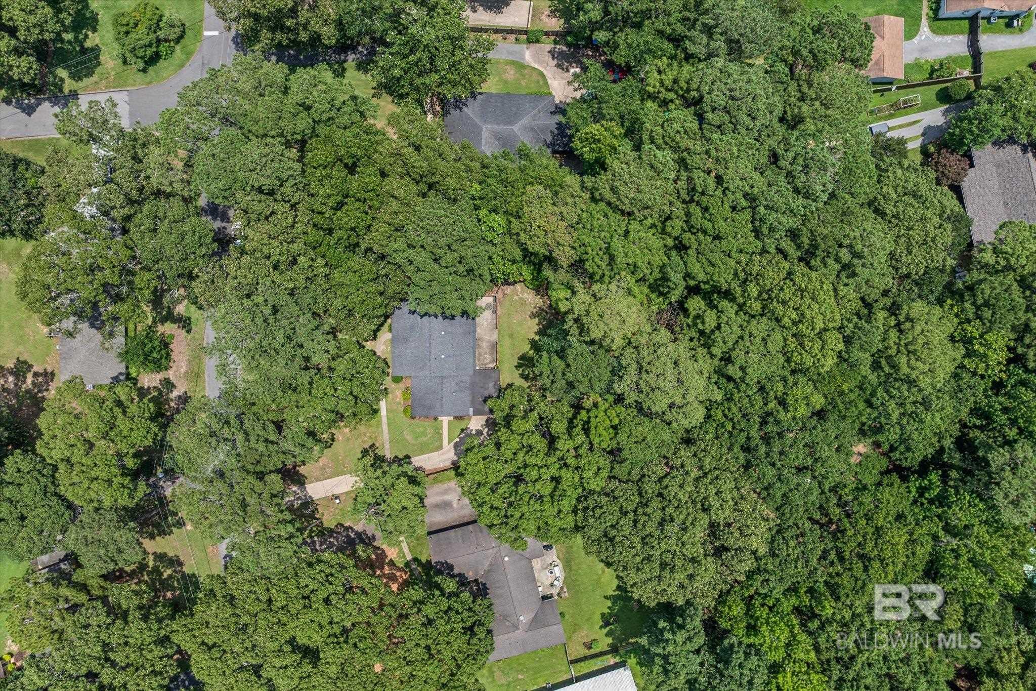 https://zimg.paragon.ice.com/ParagonImages/Property/PG/BCAR/398121/48/0/0/b7d78ce18c2192b97081698942a339b6/7/fb66400d45fc1409efda2bfc545f5d8a/398121-ad8c259c-2276-4481-905d-903e2ee268b5.JPG