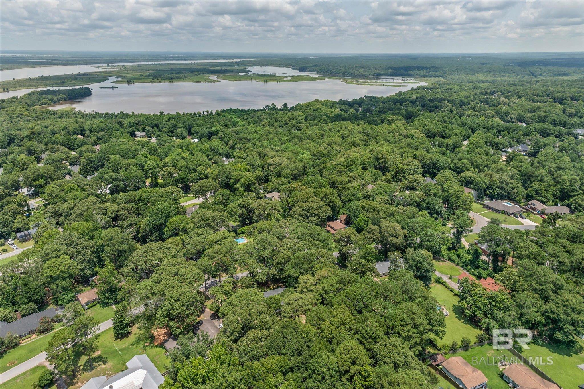 https://zimg.paragon.ice.com/ParagonImages/Property/PG/BCAR/398121/52/0/0/3ad2d5f058bea87576733fccbefd5549/7/fb66400d45fc1409efda2bfc545f5d8a/398121-d560549a-c59b-411f-a7a7-293880391198.JPG