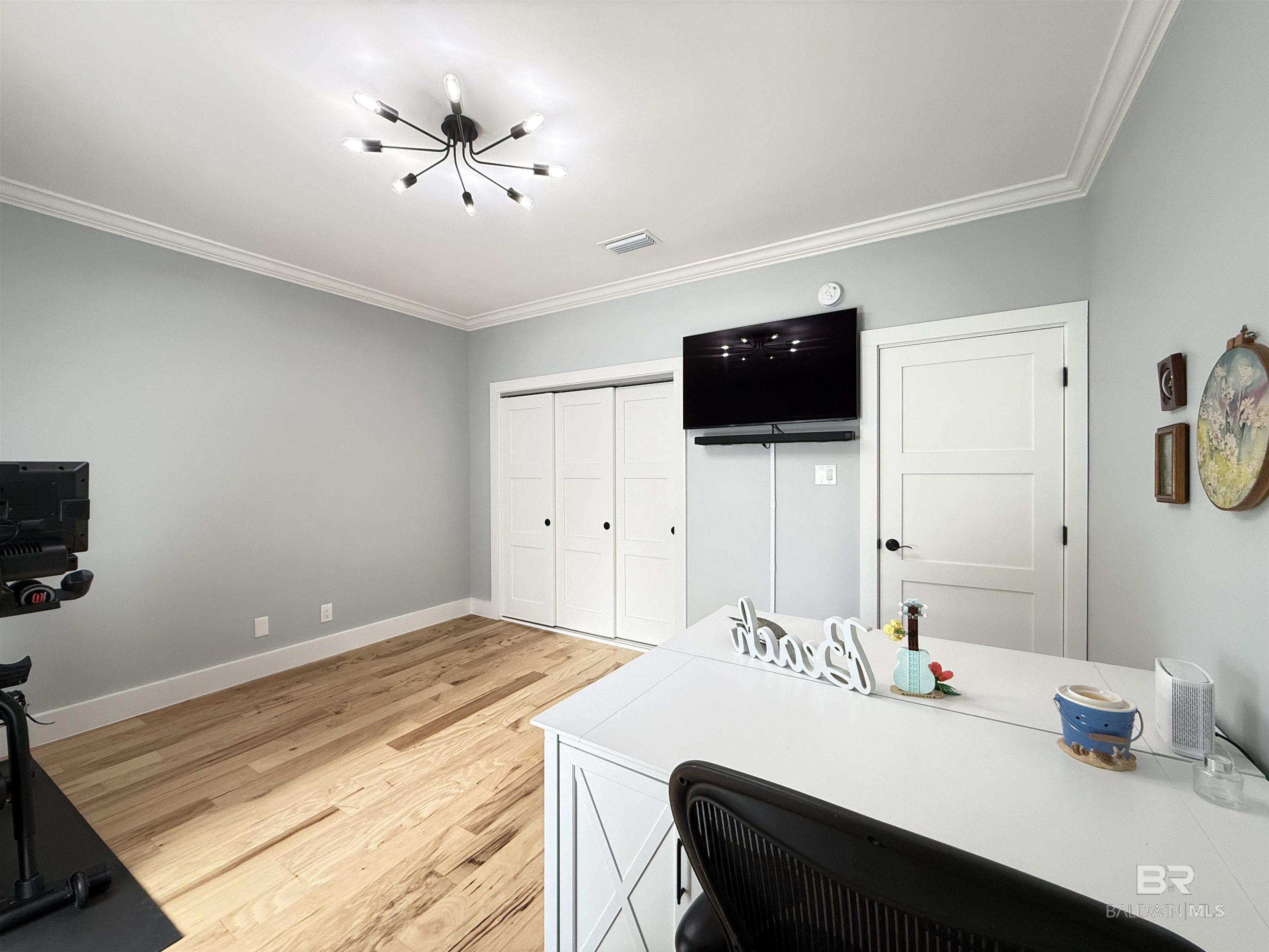 https://zimg.paragon.ice.com/ParagonImages/Property/PG/BCAR/398123/58/0/0/2d9fbc657bb2a2ea543d1d53d092607f/7/7a10c22af84a843d8793574d79cea7b4/398123-4ee547b2-e9c3-4fb9-9150-0bbc15768581.JPG