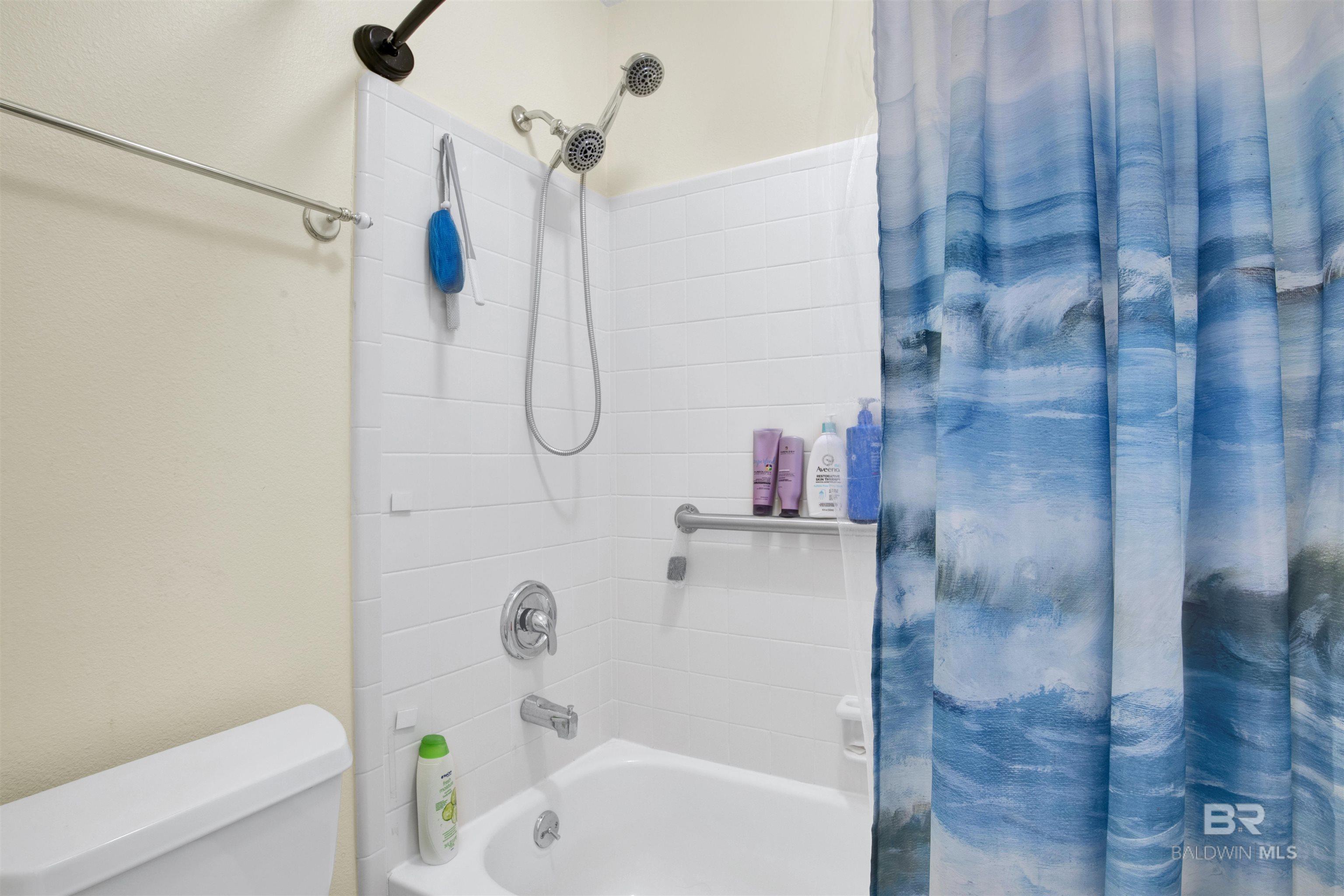 https://zimg.paragon.ice.com/ParagonImages/Property/PG/BCAR/398124/25/0/0/29591bf65d07de359f14b777ede15e19/7/20b752f9435180dc6f87822e4e62b3ae/398124-33748b9a-3e00-40d5-8772-5b341114d331.JPG