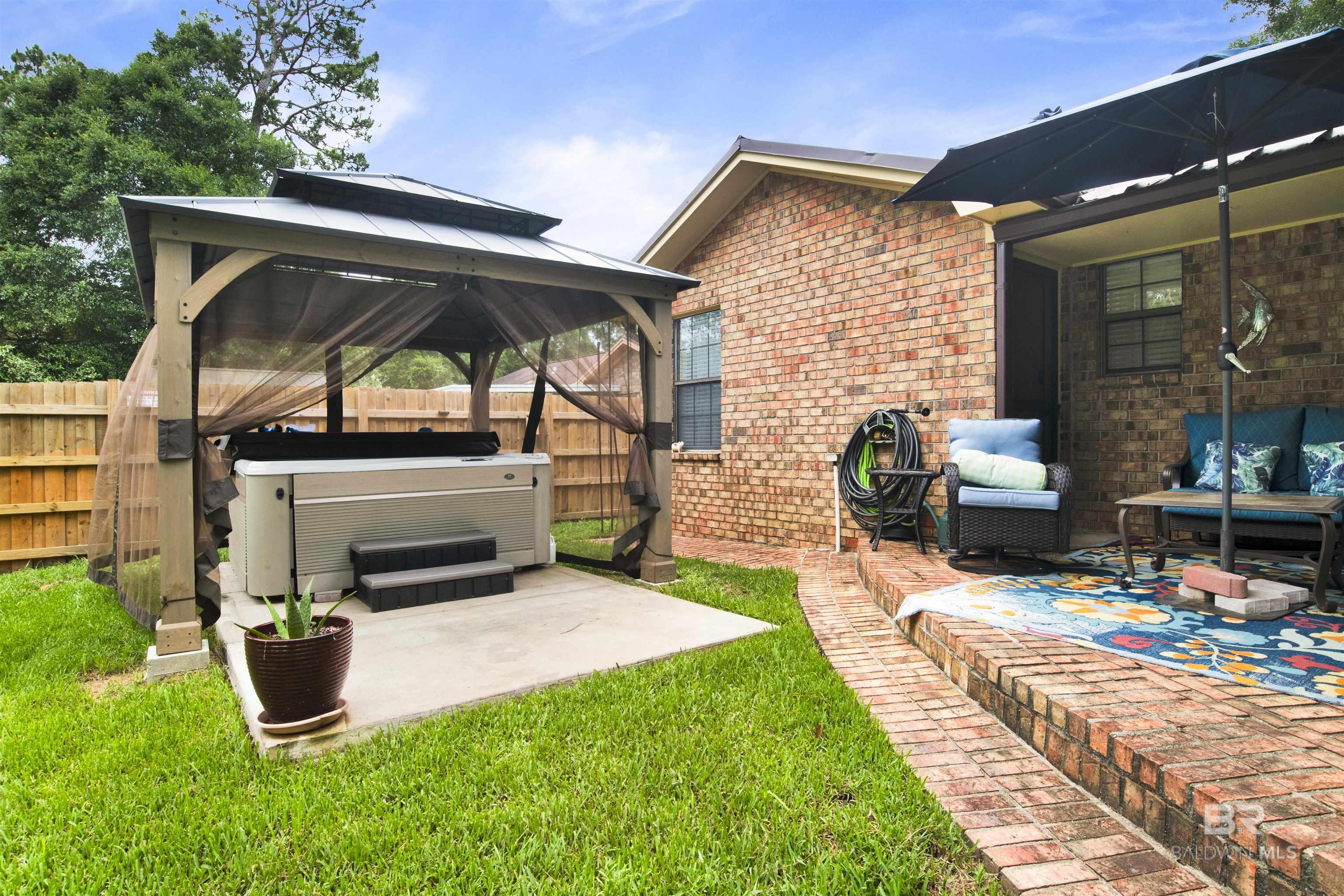 https://zimg.paragon.ice.com/ParagonImages/Property/PG/BCAR/398124/36/0/0/876c0e2f59d6b376a02a7450c778ff61/7/20b752f9435180dc6f87822e4e62b3ae/398124-421bffd5-3443-4bf1-94c6-92d25db82d90.JPG