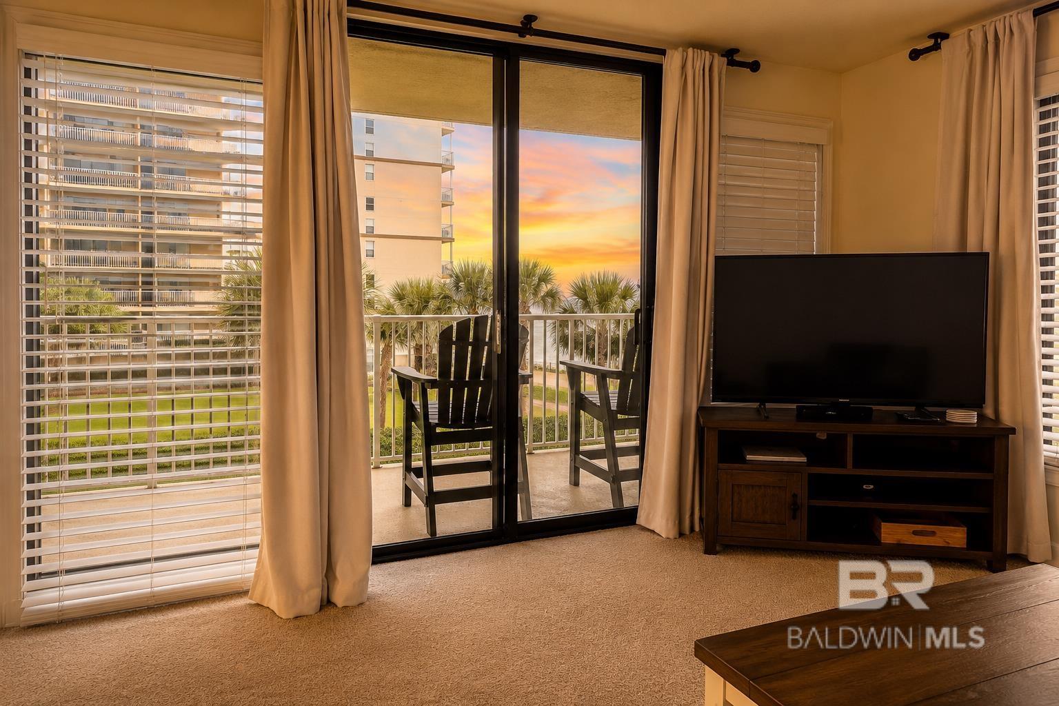 https://zimg.paragon.ice.com/ParagonImages/Property/PG/BCAR/398136/3/0/0/0e3d17405c65ea9efa310159527d3e2e/7/573fba469fb9a4c469941a1174d67702/398136-4e8e9b50-db78-4518-a699-0f3e3fa52206.JPG