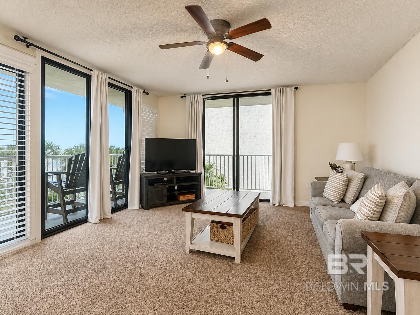 https://zimg.paragon.ice.com/ParagonImages/Property/PG/BCAR/398136/5/0/0/fc57c15c9d70490bc7a81be82134c26f/7/573fba469fb9a4c469941a1174d67702/398136-b52ad0d0-69c1-4144-973e-e893597f2b4d.JPG