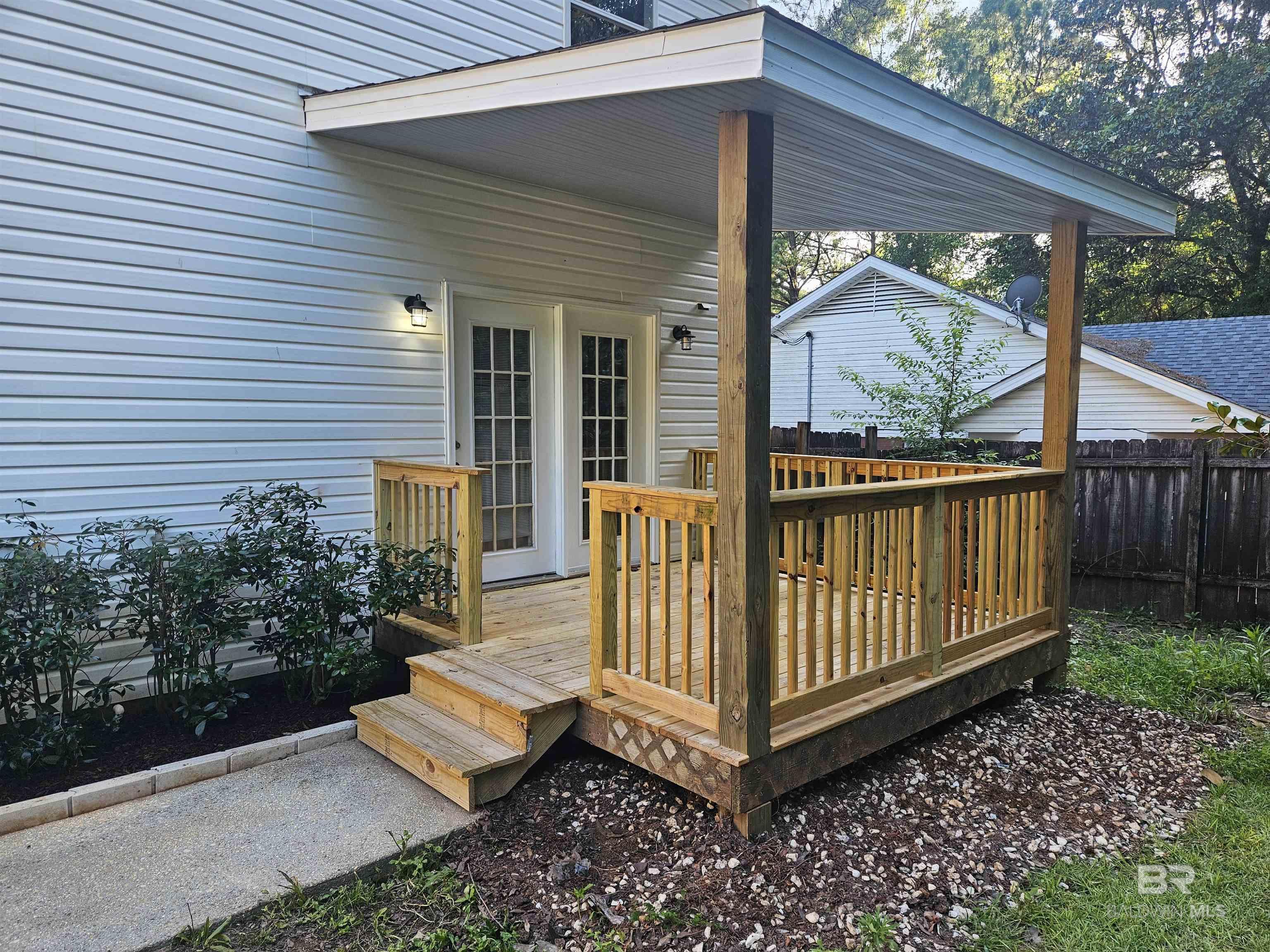 https://zimg.paragon.ice.com/ParagonImages/Property/PG/BCAR/398137/25/0/0/e050afd6a1a223dba3dfa0bd59c272b0/7/90fac06e694c16fea67f02ba37c978c4/398137-613d82ab-5166-410f-9865-400532ed52f7.JPG