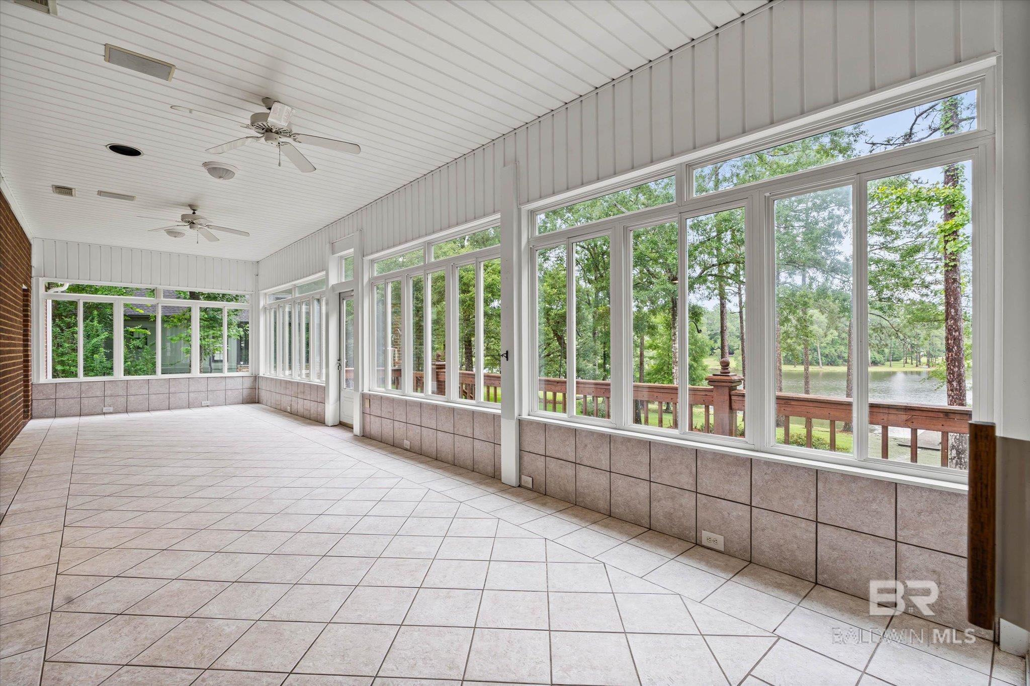 398151 | Photo 29