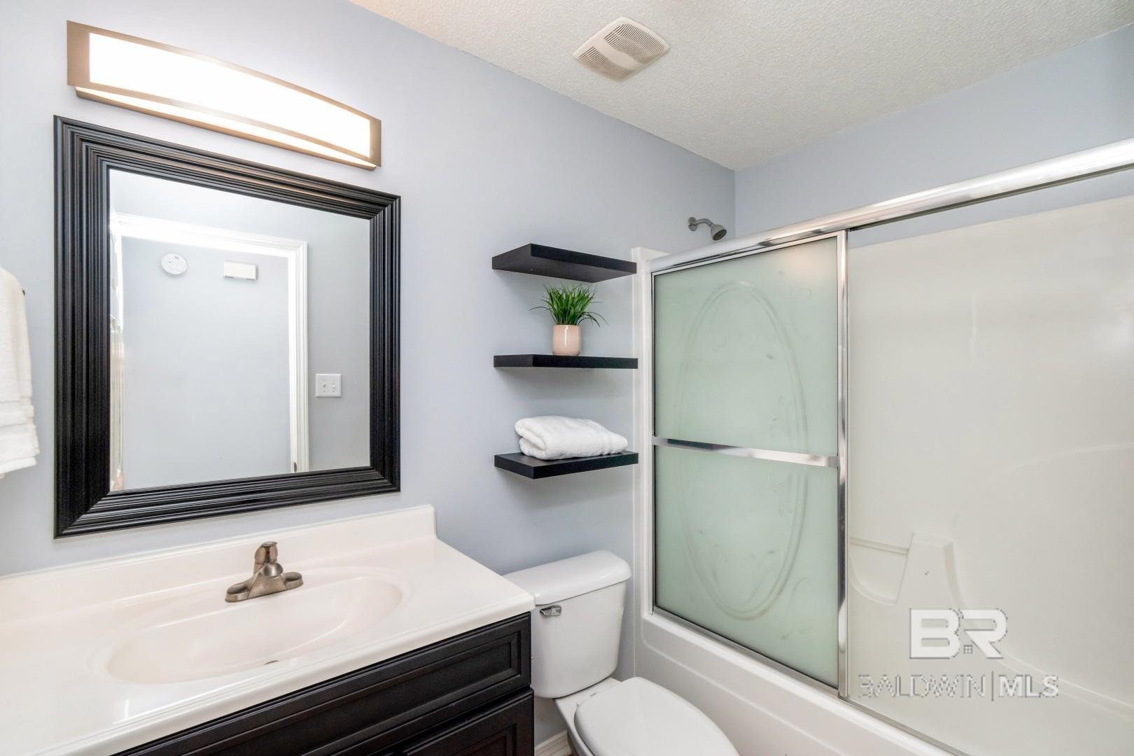 https://zimg.paragon.ice.com/ParagonImages/Property/PG/BCAR/398171/23/0/0/123ea58e8b5f4941bc5e52e2e4a3746b/7/929e5d3b78932efb884b18f0ff3881c8/398171-7401b306-a7fd-4feb-afaf-9169a32e35d3.JPG