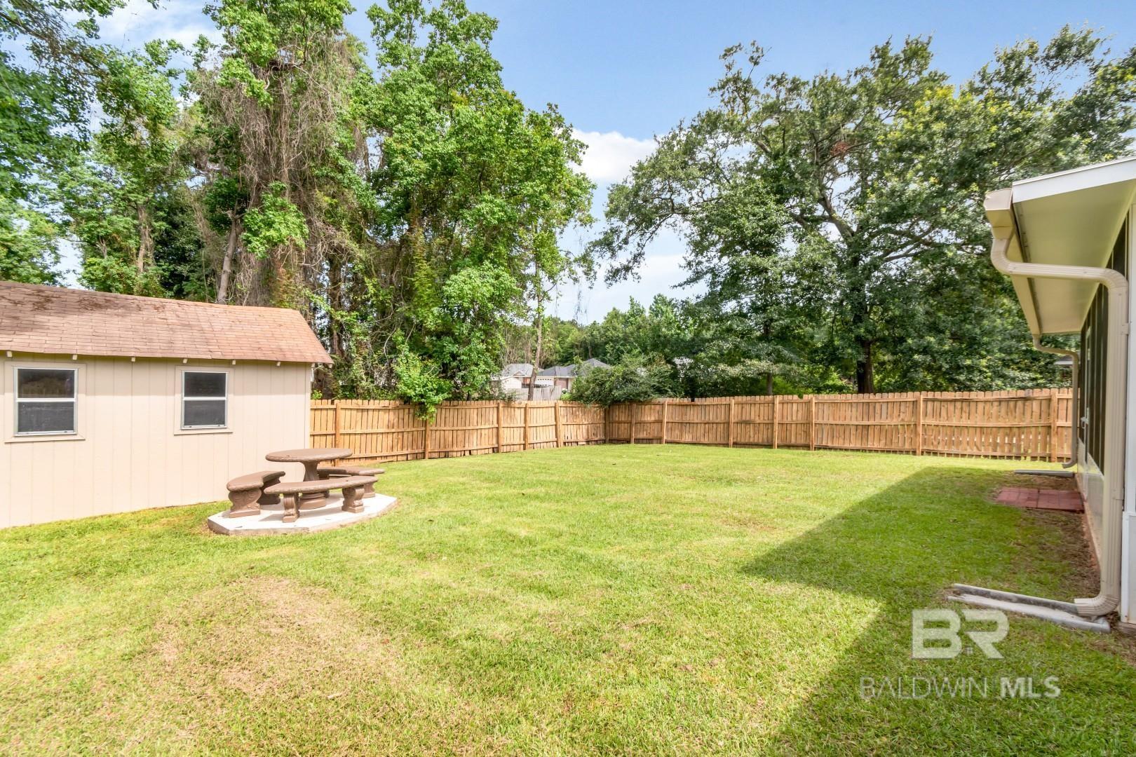 https://zimg.paragon.ice.com/ParagonImages/Property/PG/BCAR/398171/31/0/0/e8d1fc156b938bbbc278603a9e44f61f/7/929e5d3b78932efb884b18f0ff3881c8/398171-3e6d3835-1950-426a-8cd9-b3fa1b59c8f2.JPG