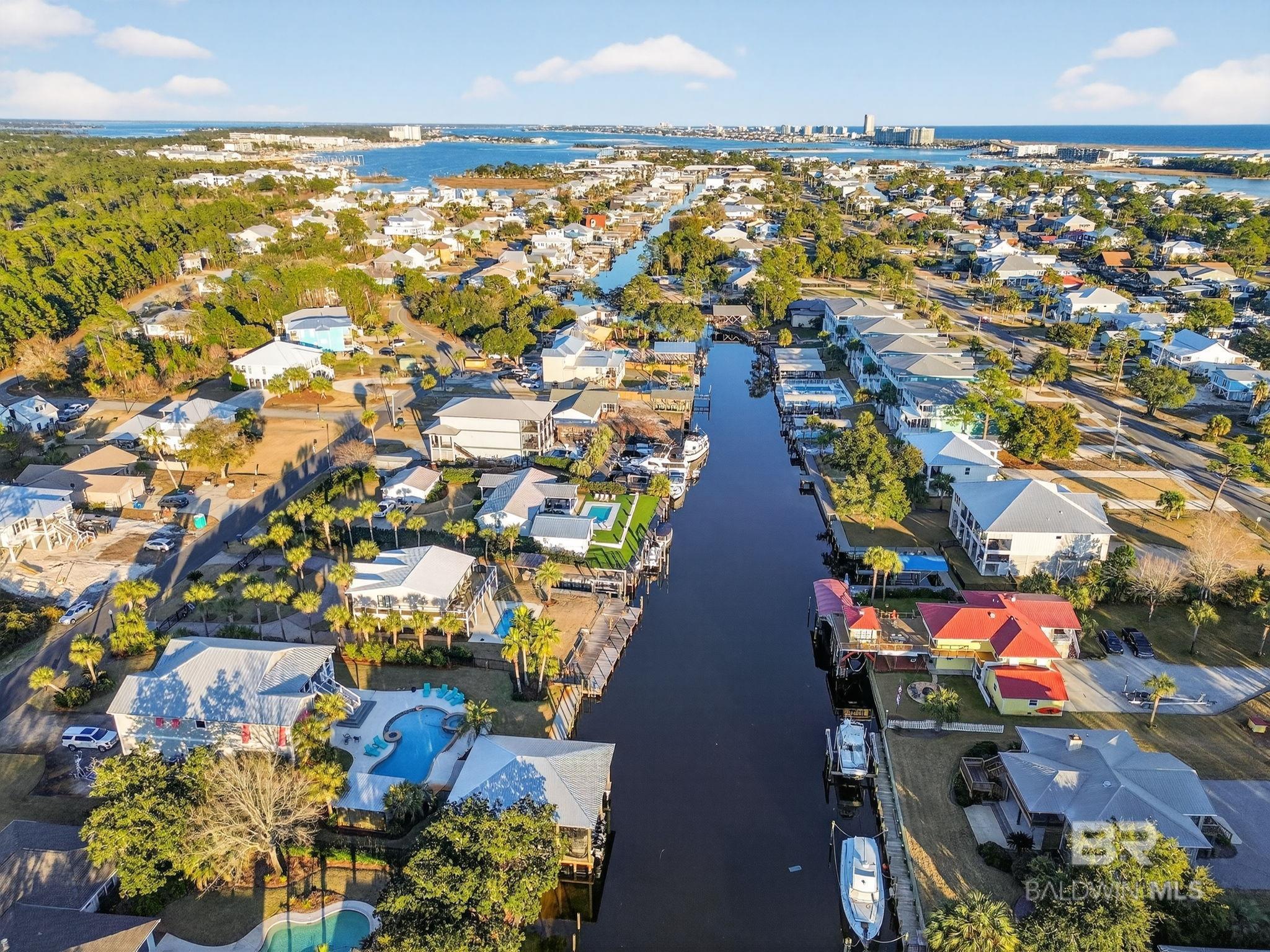 https://zimg.paragon.ice.com/ParagonImages/Property/PG/BCAR/398172/48/0/0/c94df356ef76266596d7c1222f6c124f/7/ec38abc77a5054407c54d4dbd640410f/398172-2F4B6DF5-C297-4E20-B490-AB594A3C68B1.JPG