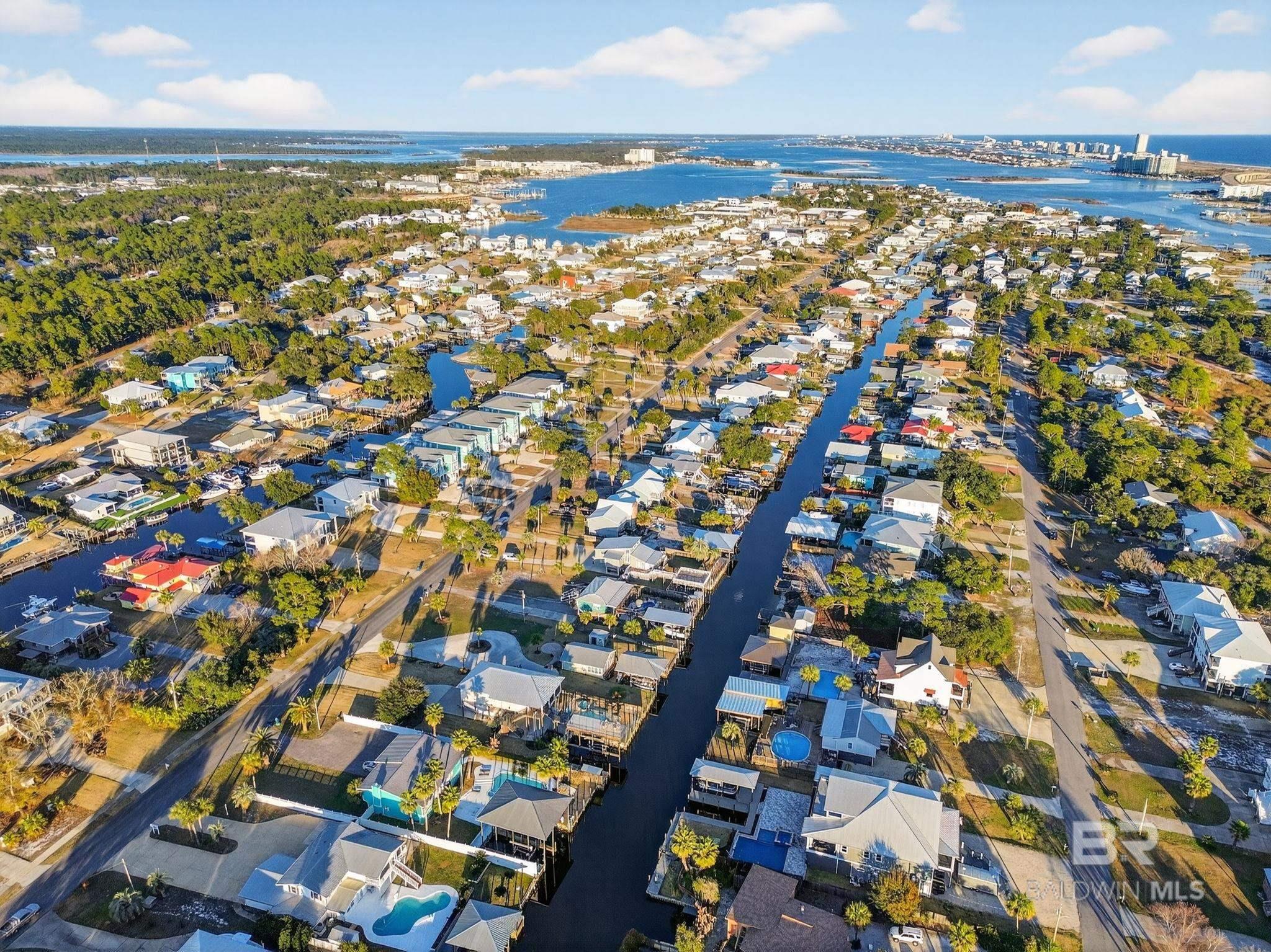 https://zimg.paragon.ice.com/ParagonImages/Property/PG/BCAR/398172/56/0/0/5836cd5b205b2307c892fa6456334392/7/ec38abc77a5054407c54d4dbd640410f/398172-E6A3B658-6A48-43F5-9CFD-5C3C374634F8.JPG