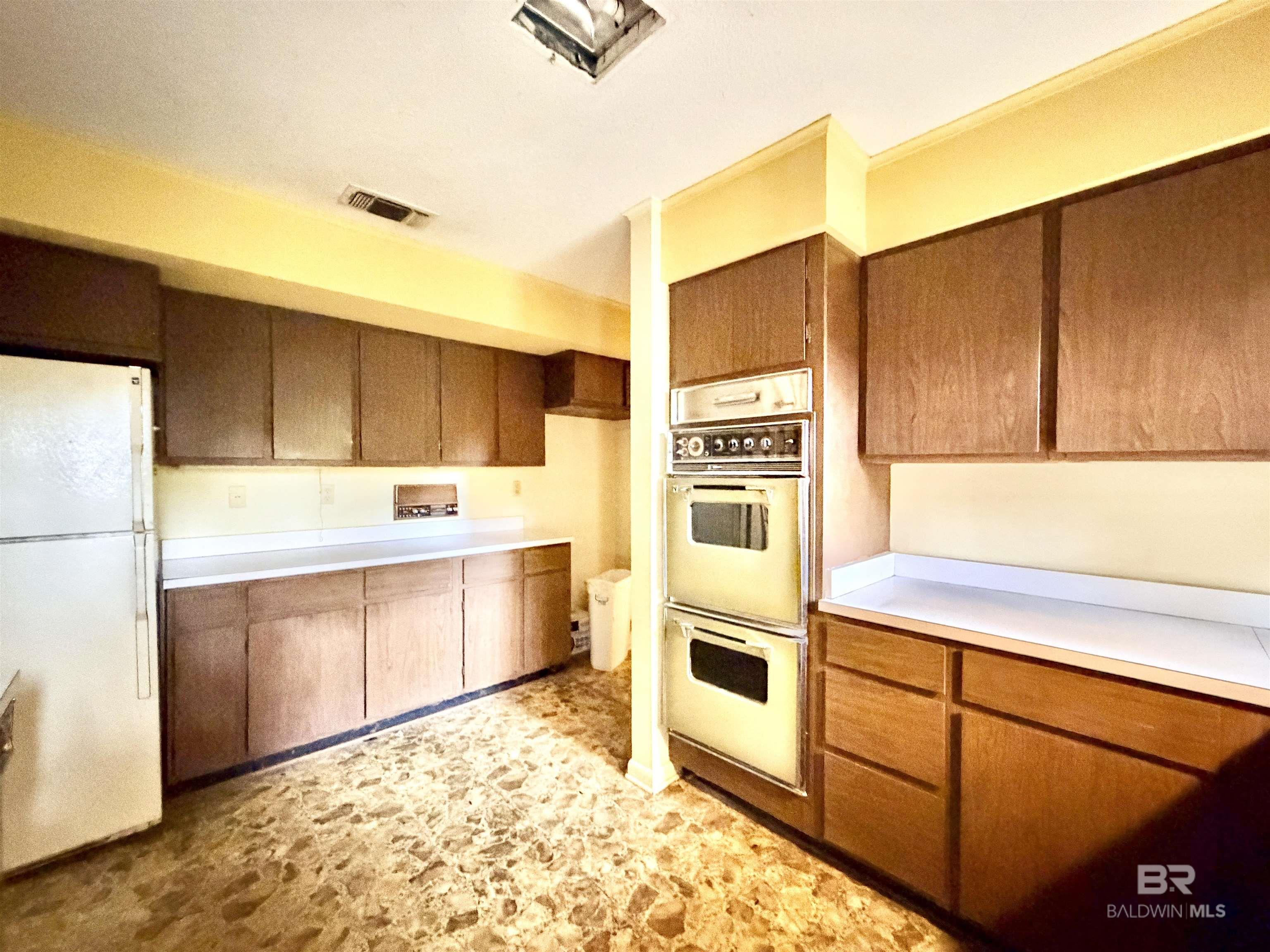 398183 | Photo 24