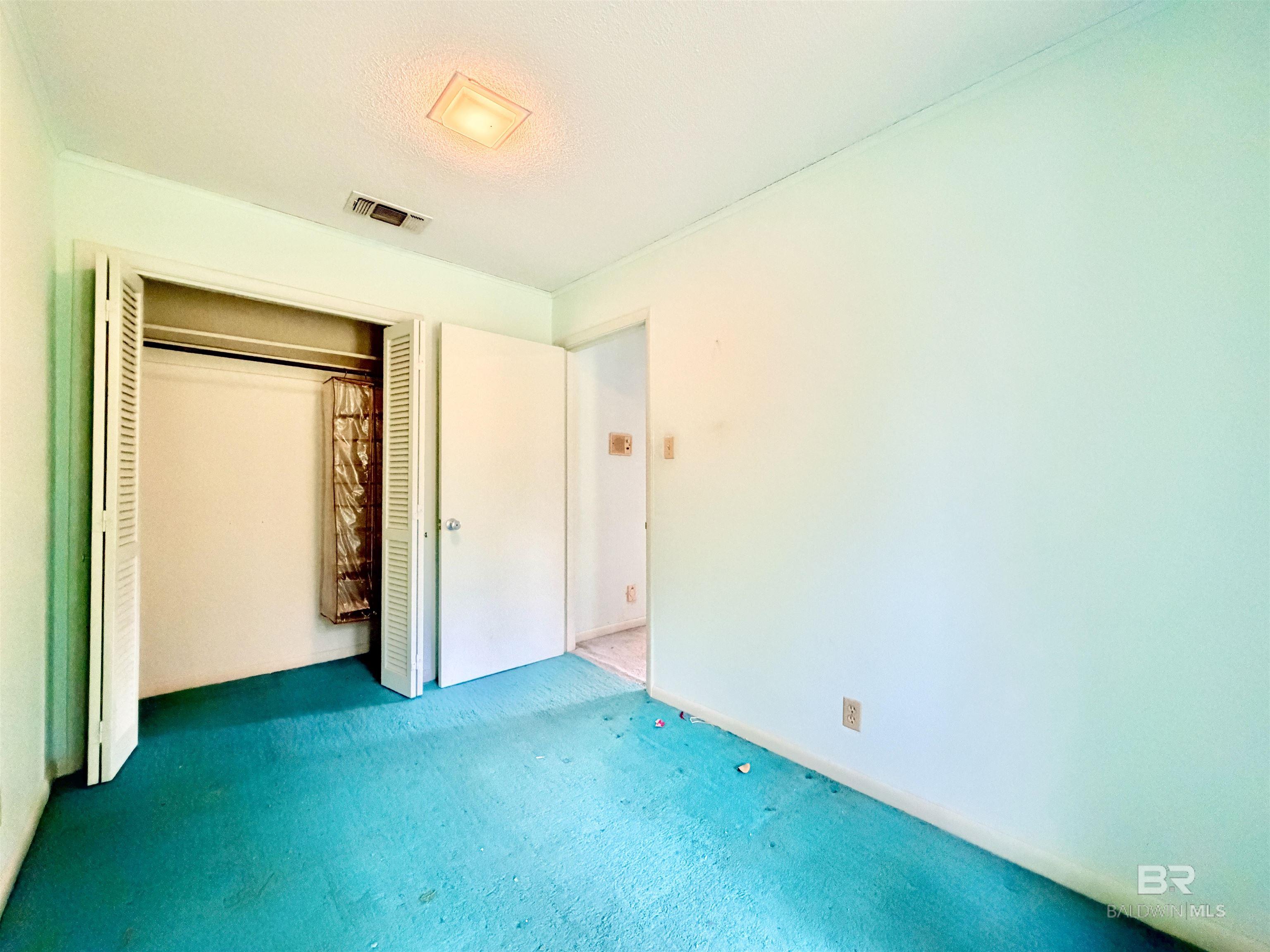 https://zimg.paragon.ice.com/ParagonImages/Property/PG/BCAR/398183/41/0/0/ea5db8c1e5cb55b3d3376b07f2004b28/7/9634e7d2c1d1147d33d81acb9b466ec0/398183-c9f37d0f-3201-4eb6-8834-d0b4ee26c5cf.JPG